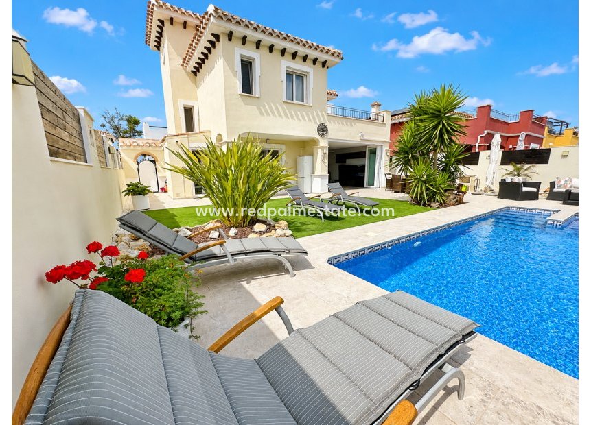 Resale - Villa -
Mar Menor Golf Resort - Inland