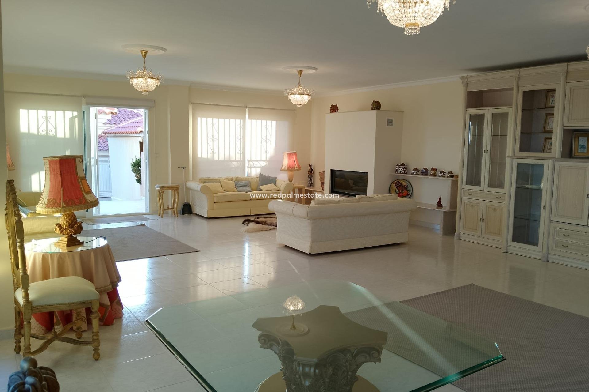 Resale - Villa -
Mazarron - Bolnuevo