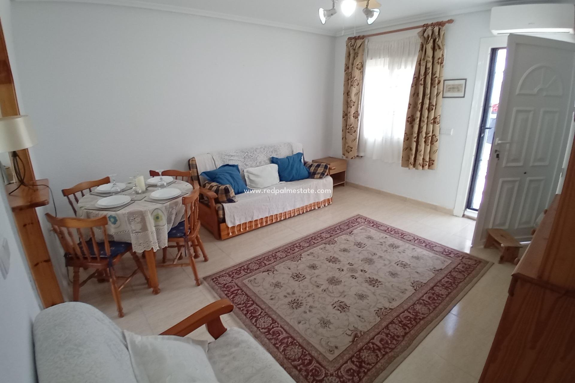 Resale - Villa -
Mazarron - Camposol