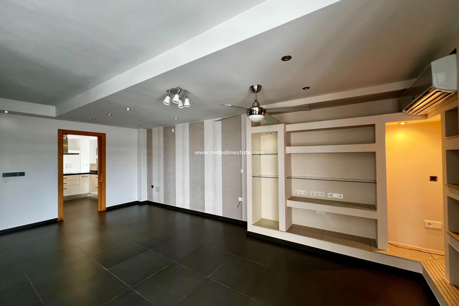 Resale - Villa -
Mazarron - El Alamillo