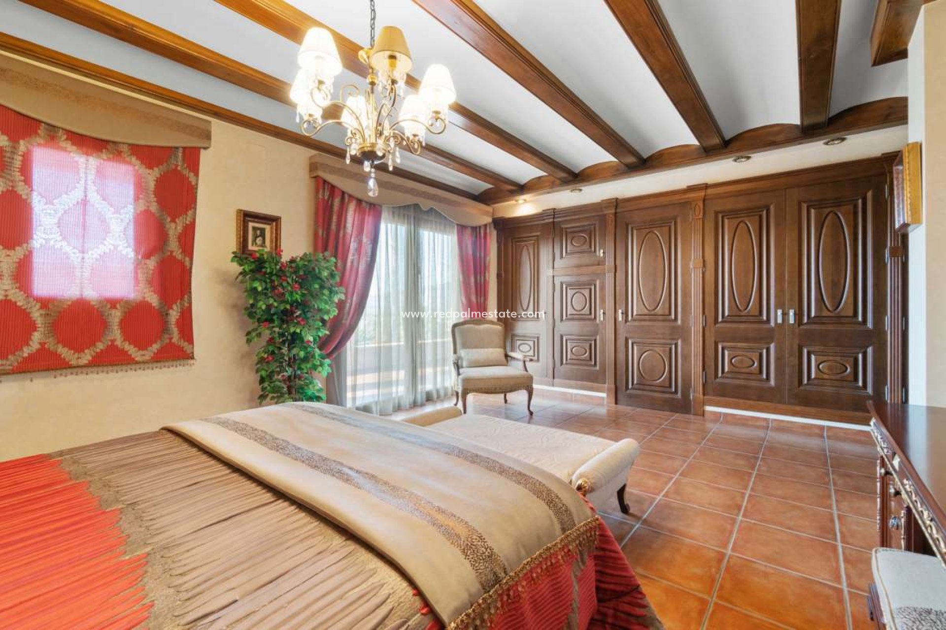 Resale - Villa -
Molins - Inland