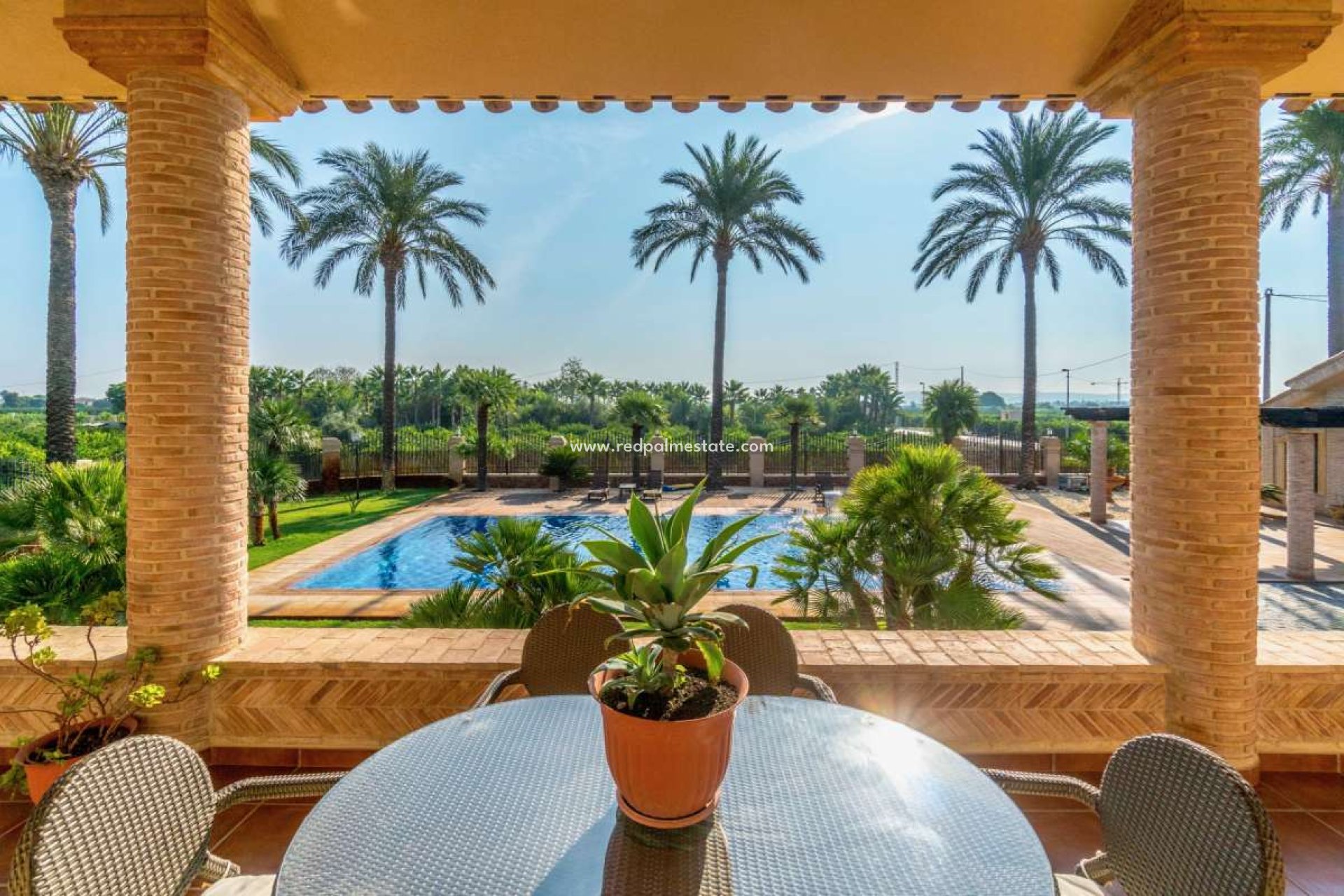 Resale - Villa -
Molins - Inland