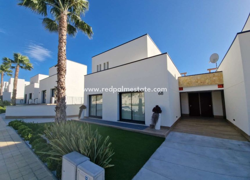 Resale - Villa -
Monforte del Cid - Font del Llop