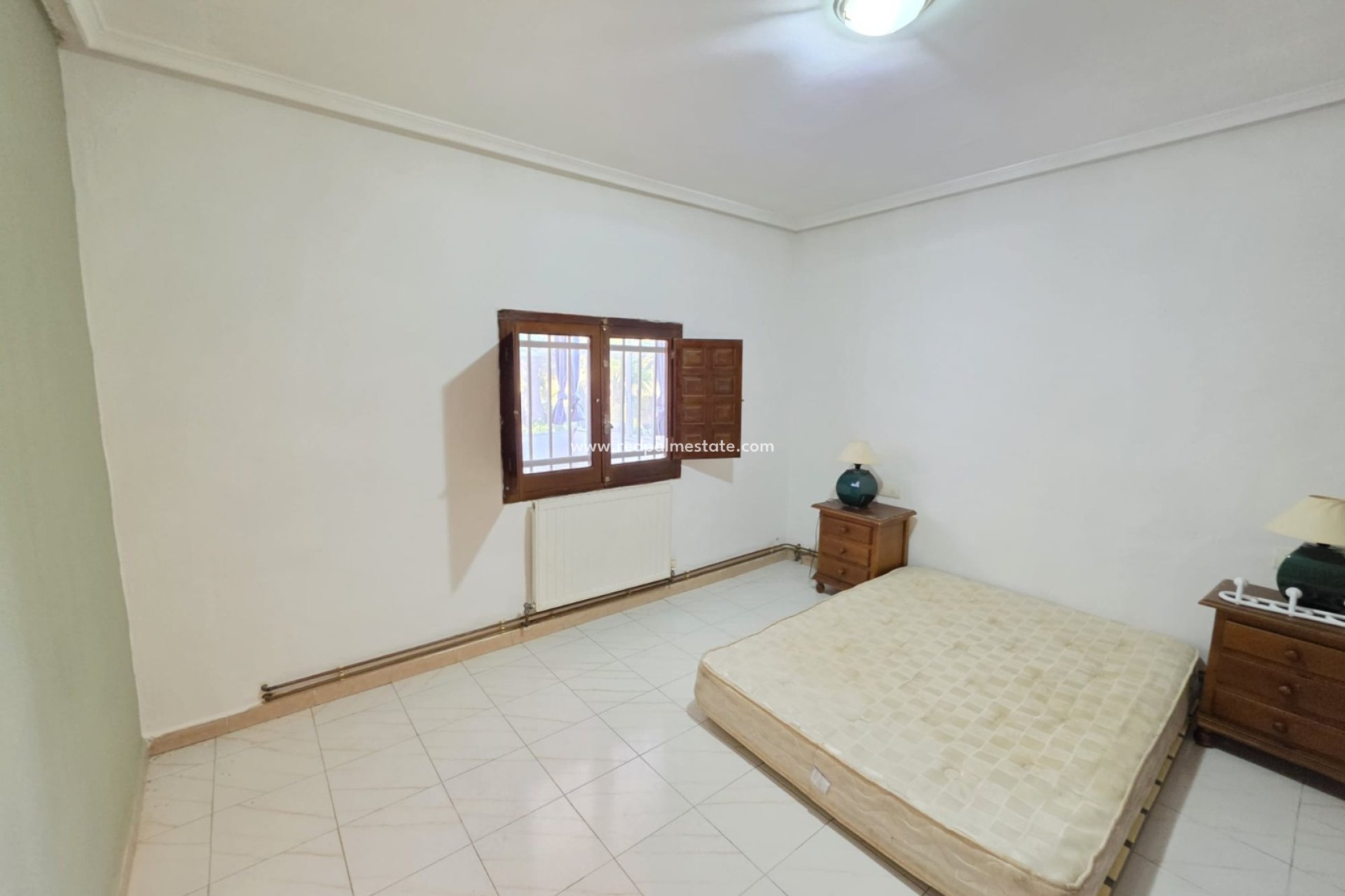 Resale - Villa -
Monóvar/Monóver - Inland