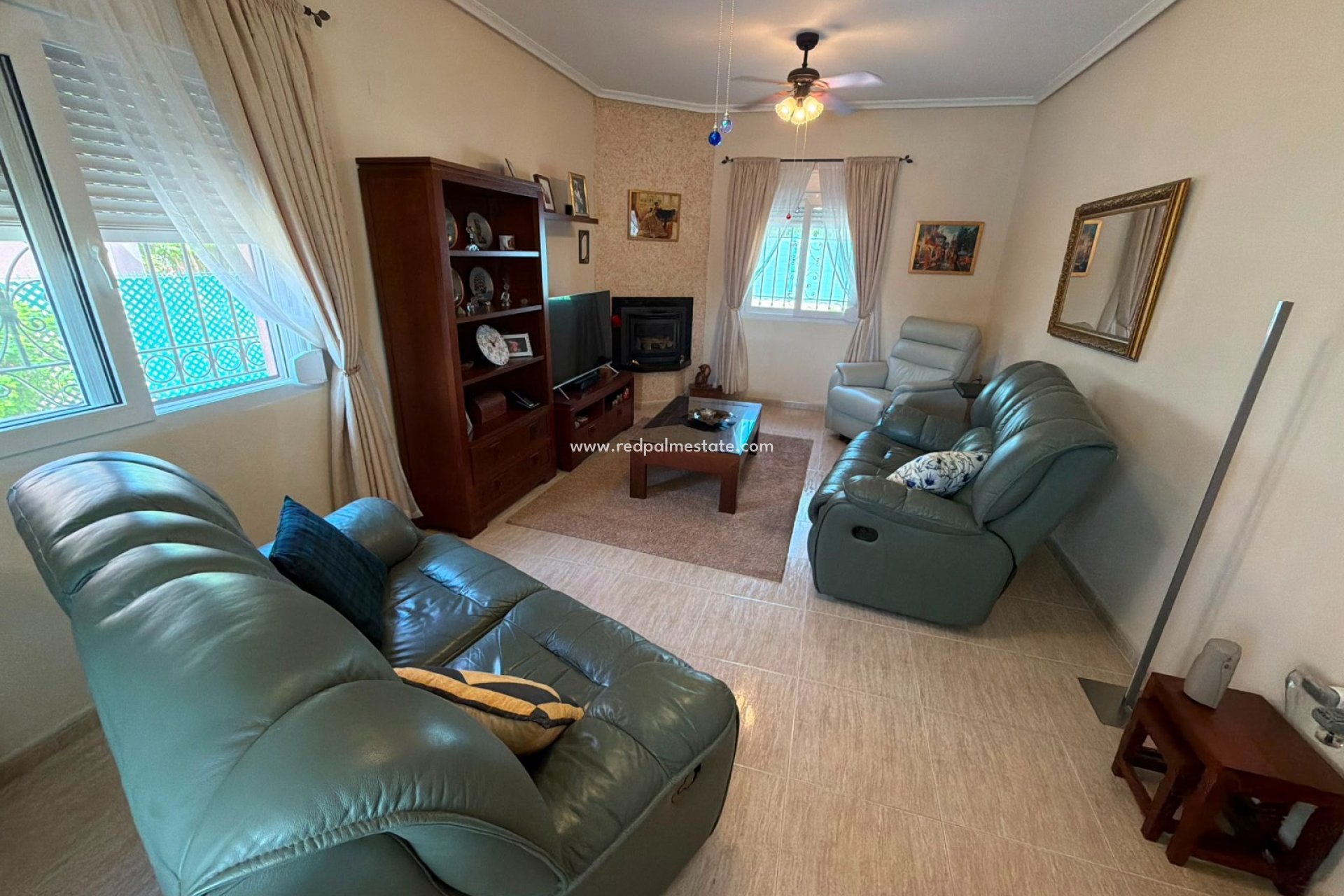 Resale - Villa -
Montesinos - La Herada