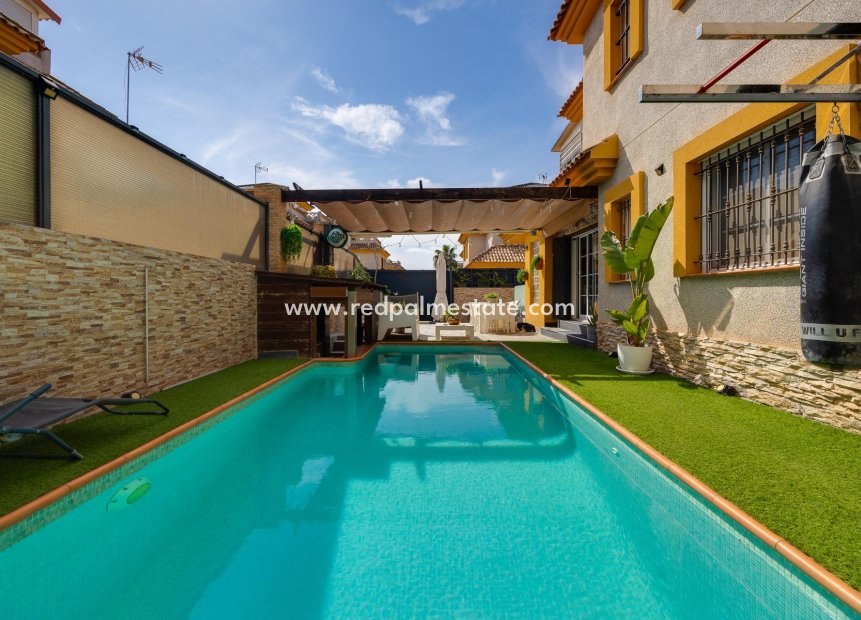 Resale - Villa -
Montesinos - La Herada