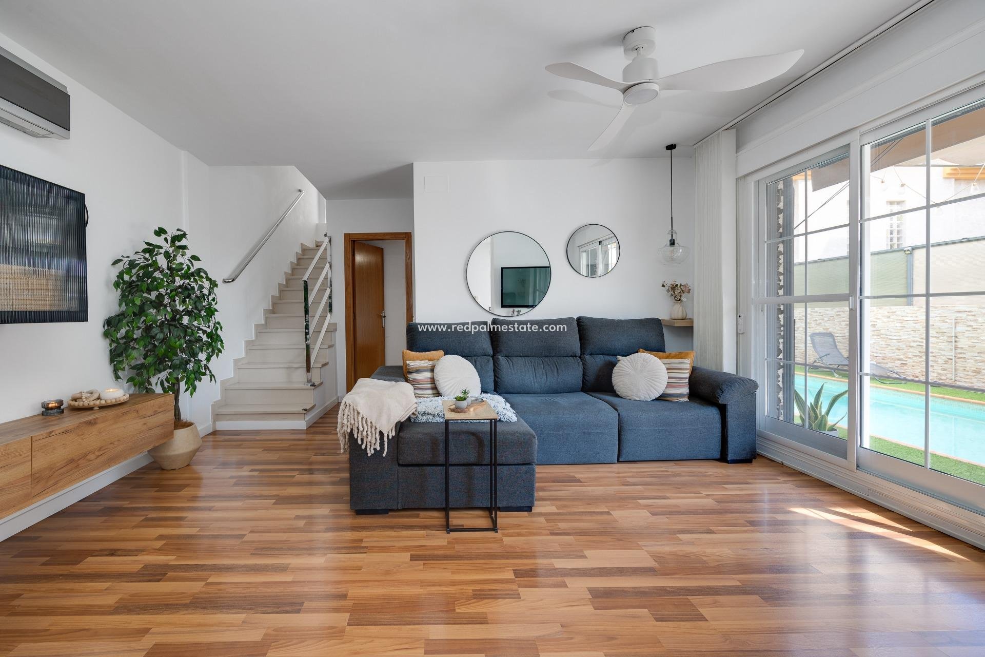 Resale - Villa -
Montesinos - La Herada