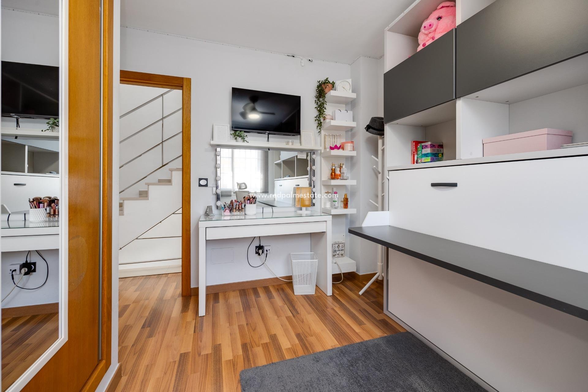 Resale - Villa -
Montesinos - La Herada