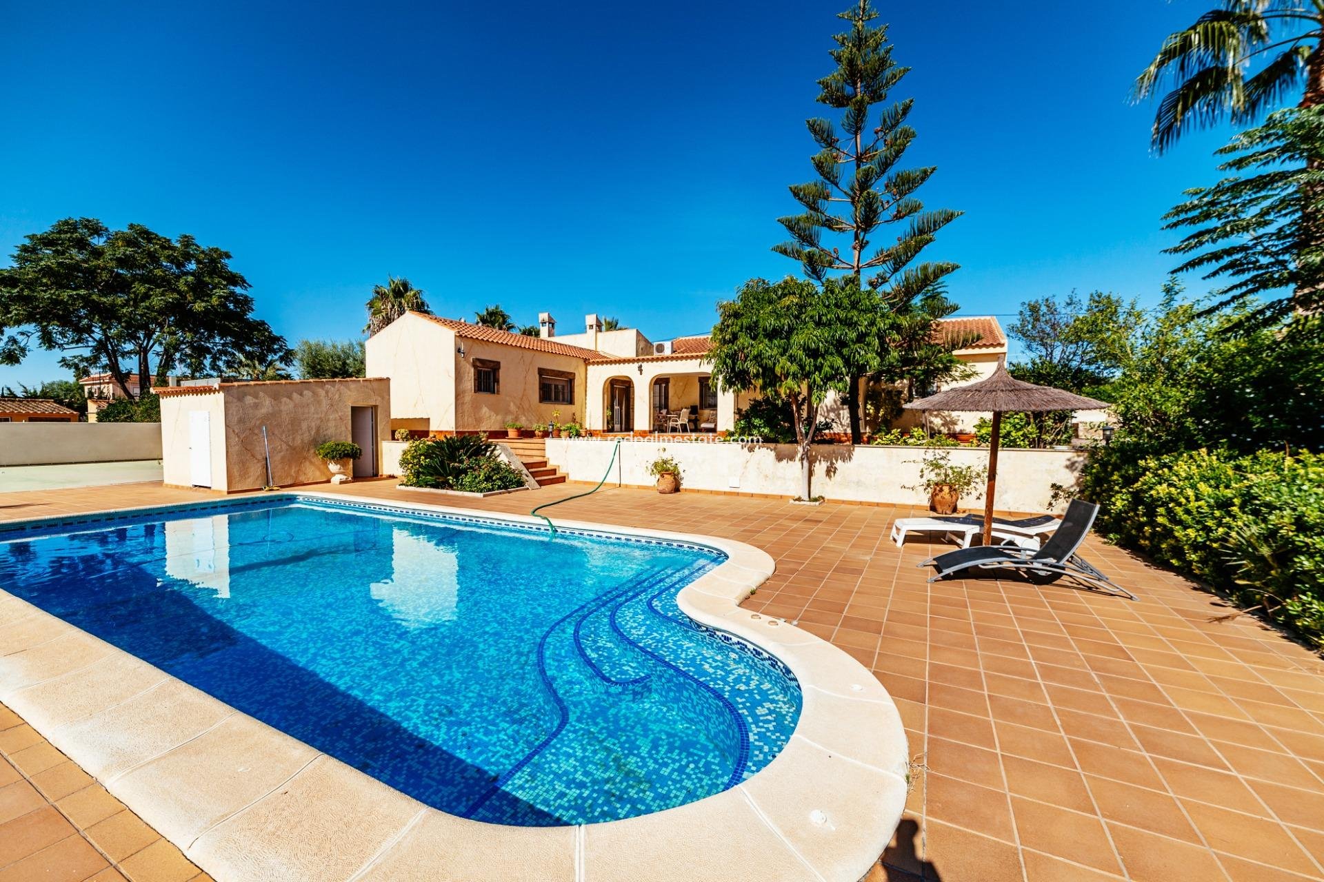 Resale - Villa -
Montesinos - Montesinos  Los