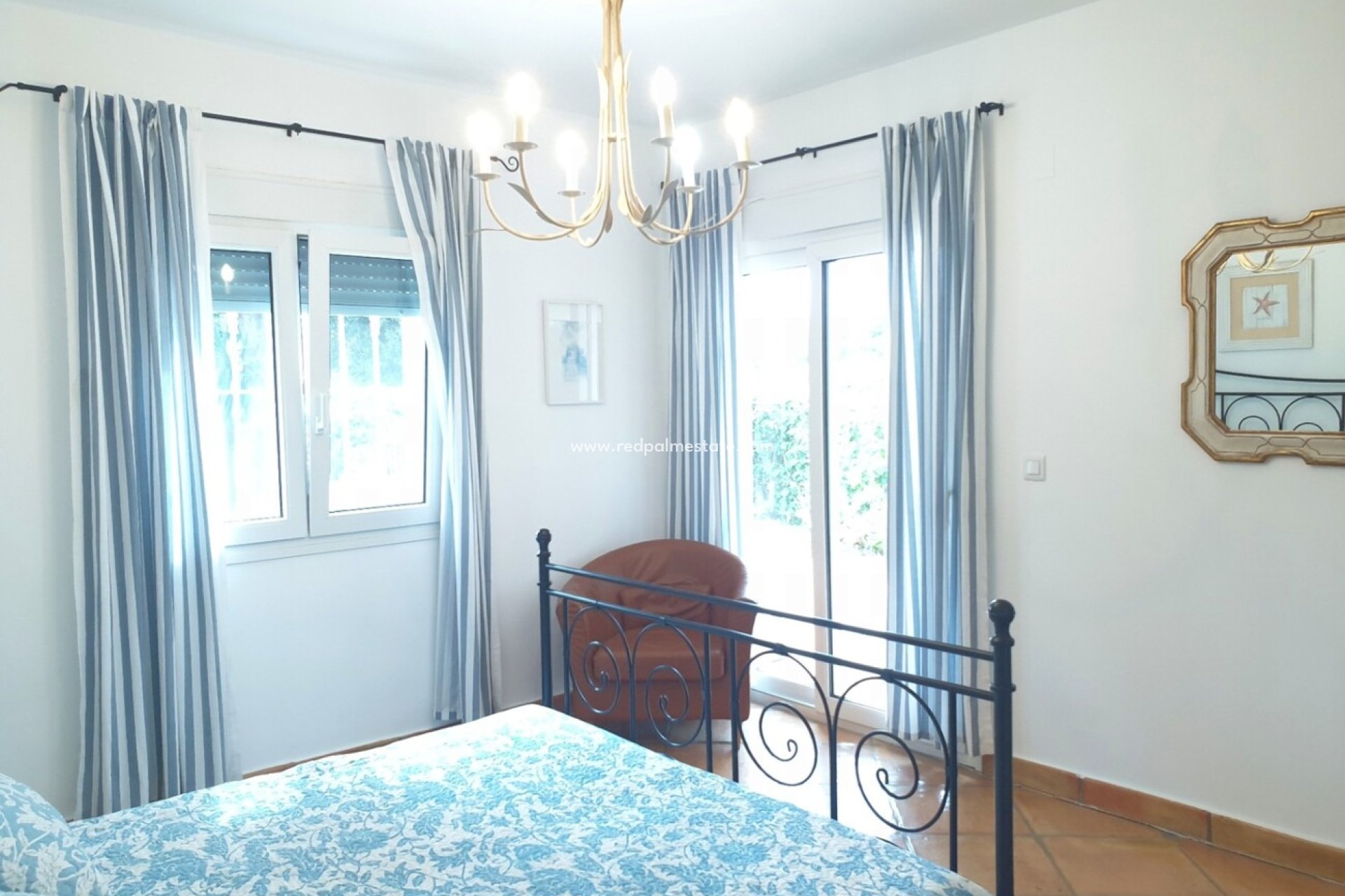 Resale - Villa -
Moraira - Costa Blanca