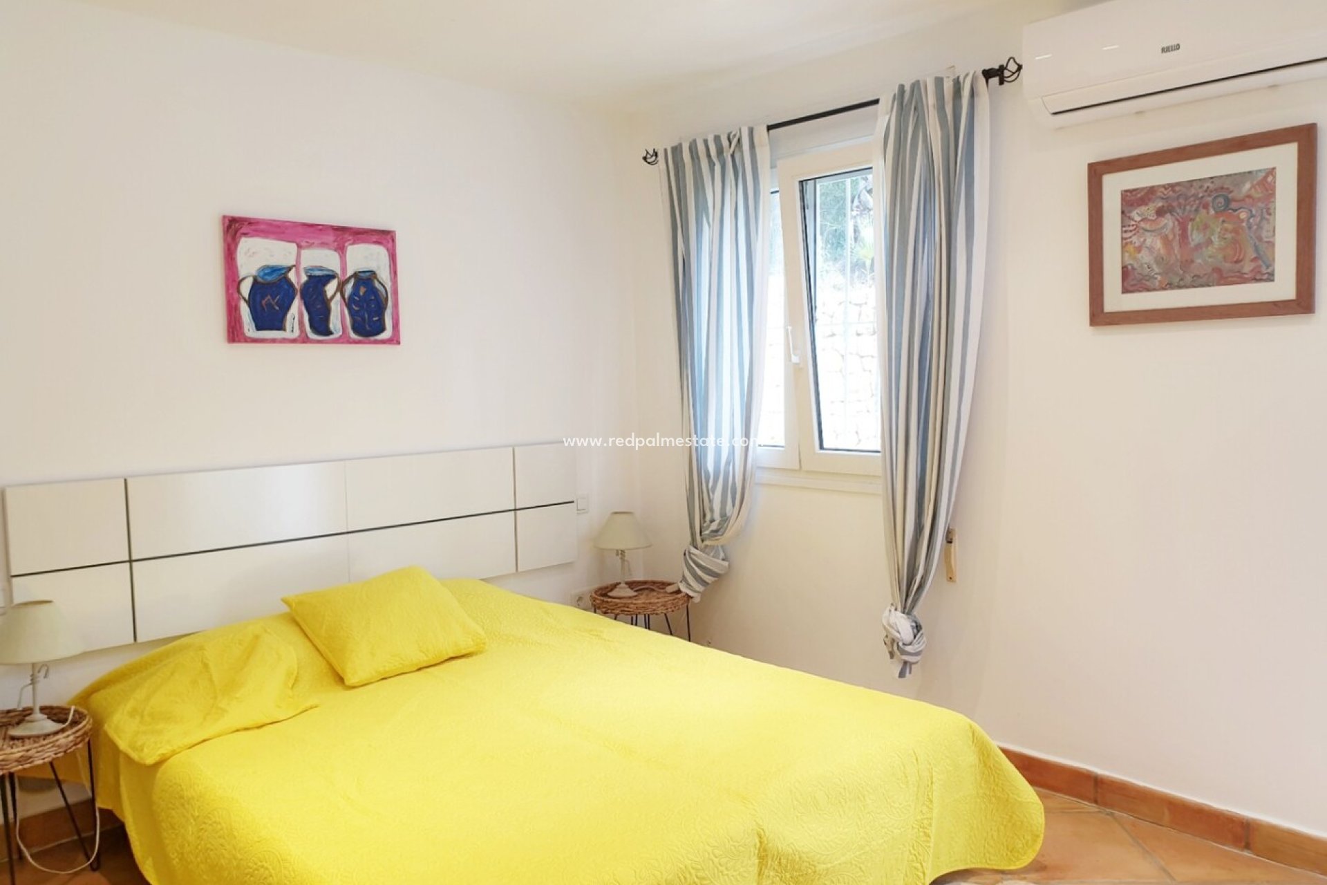 Resale - Villa -
Moraira - Costa Blanca