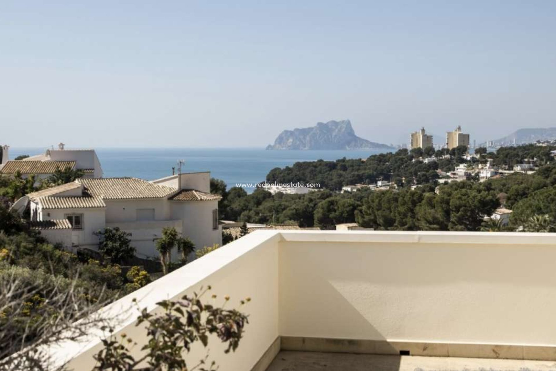 Resale - Villa -
Moraira