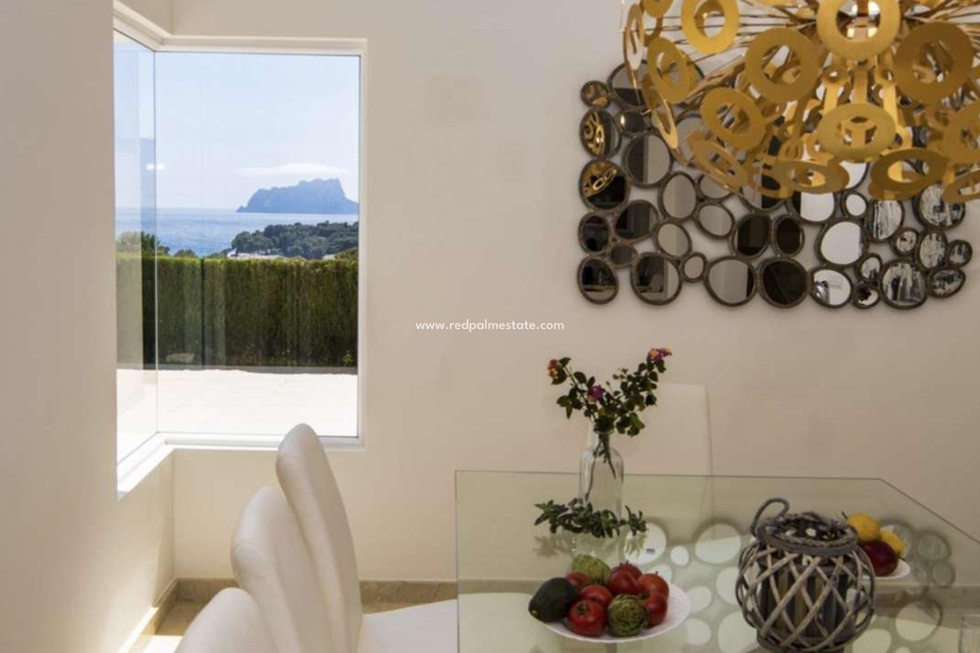Resale - Villa -
Moraira