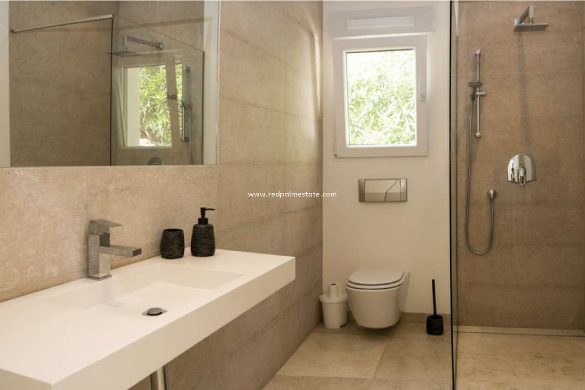 Resale - Villa -
Moraira