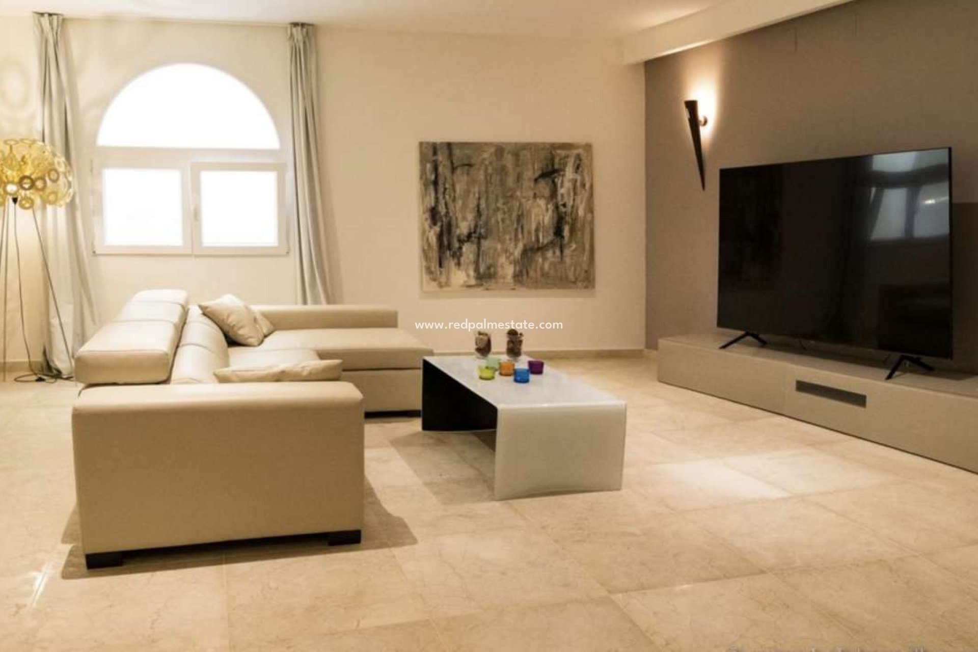 Resale - Villa -
Moraira