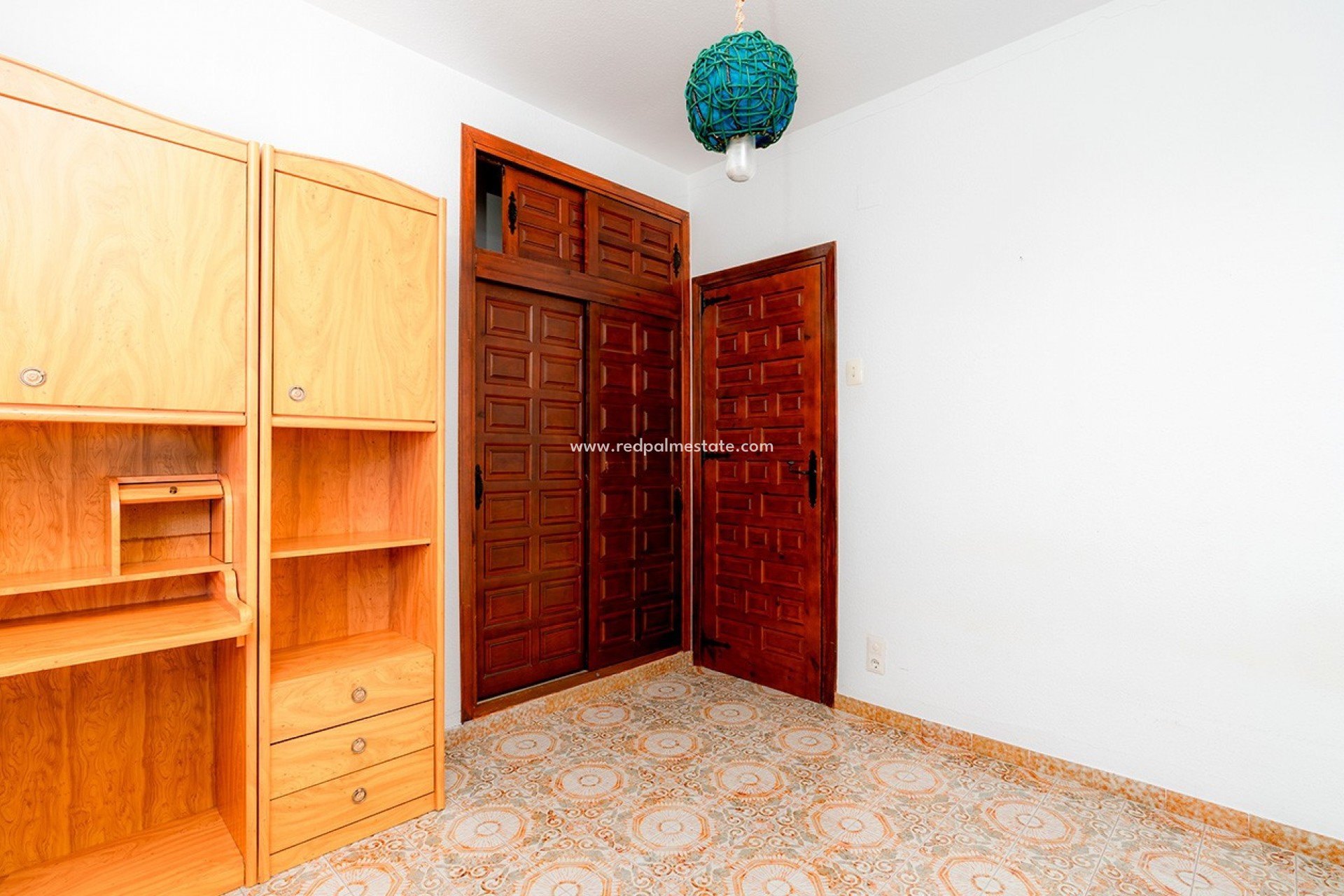 Resale - Villa -
Oliva - Urb. Tossal Gross