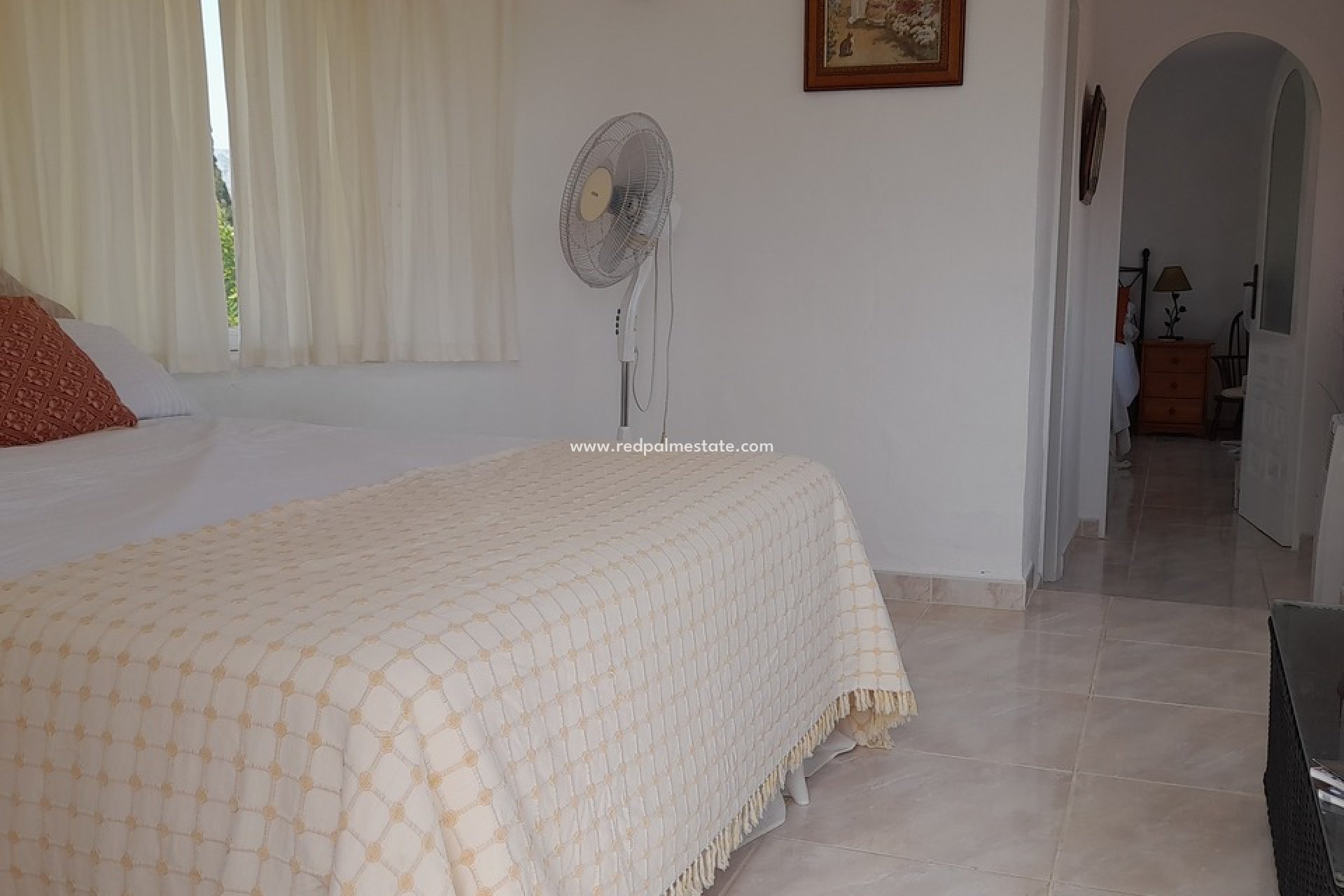 Resale - Villa -
Orba - Inland
