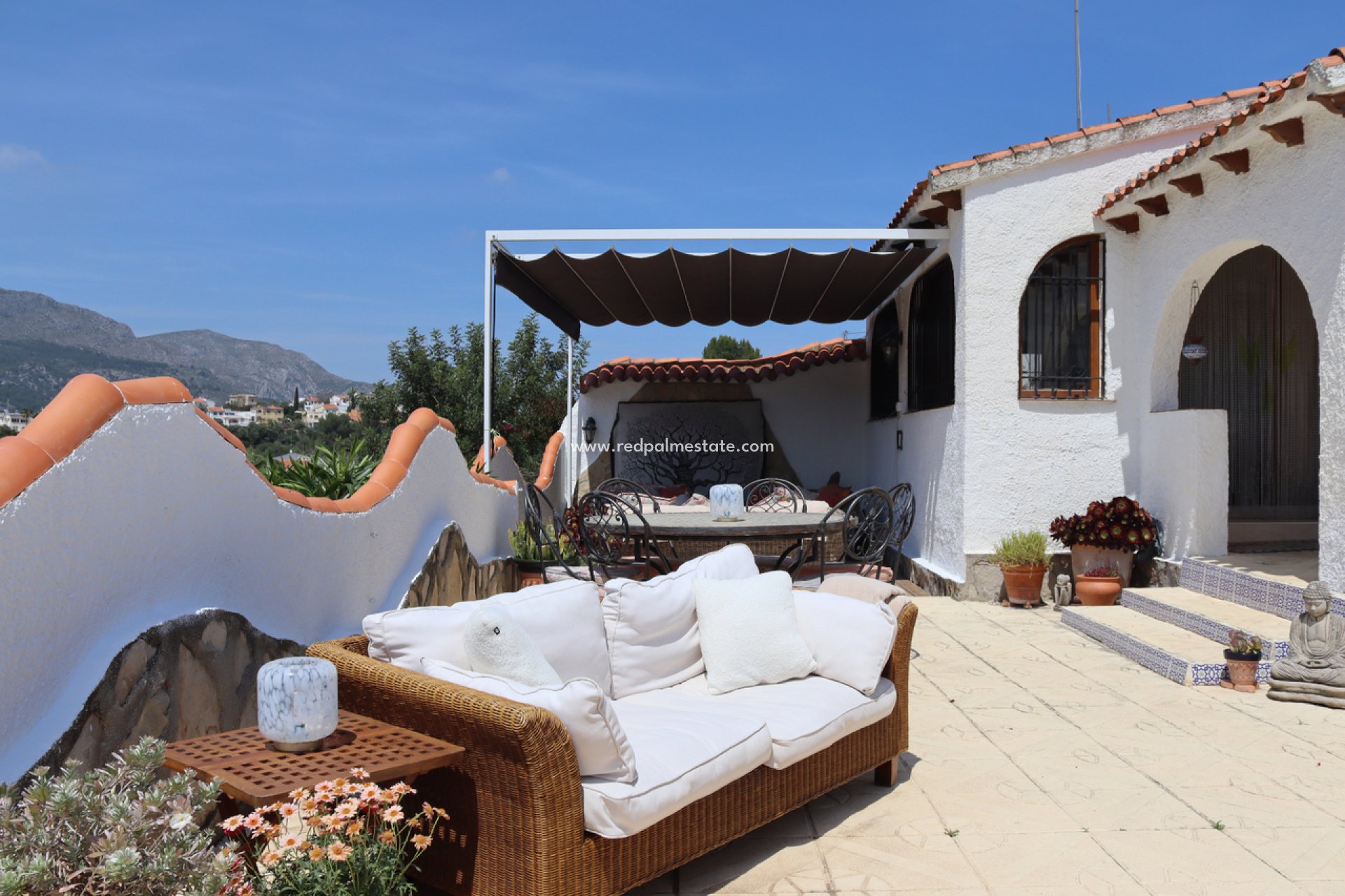 Resale - Villa -
Orba - Inland