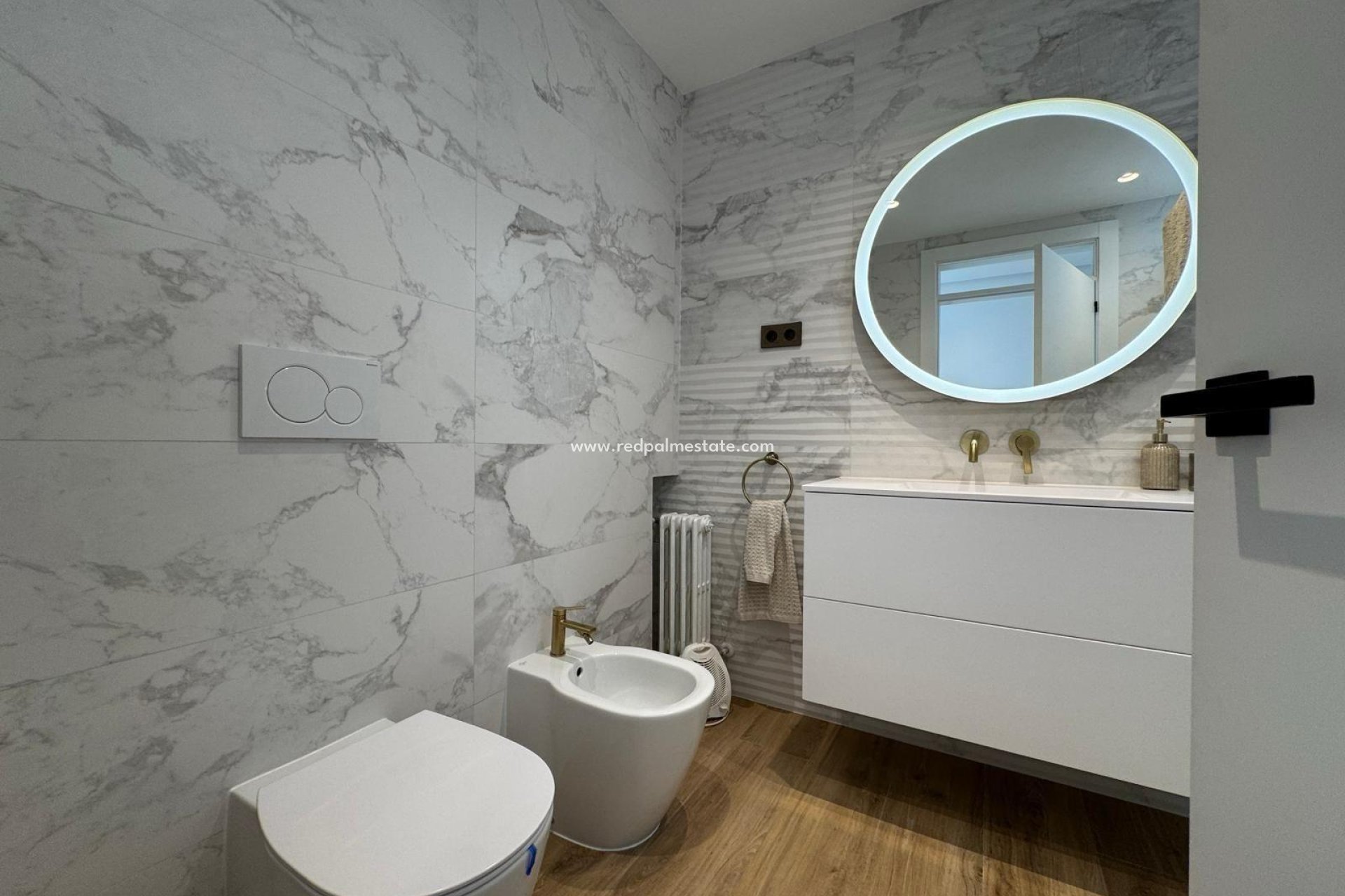 Resale - Villa -
Orihuela Costa - Altos de Campoamor