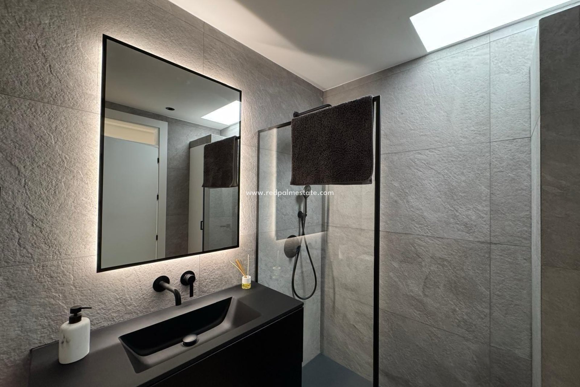 Resale - Villa -
Orihuela Costa - Altos de Campoamor