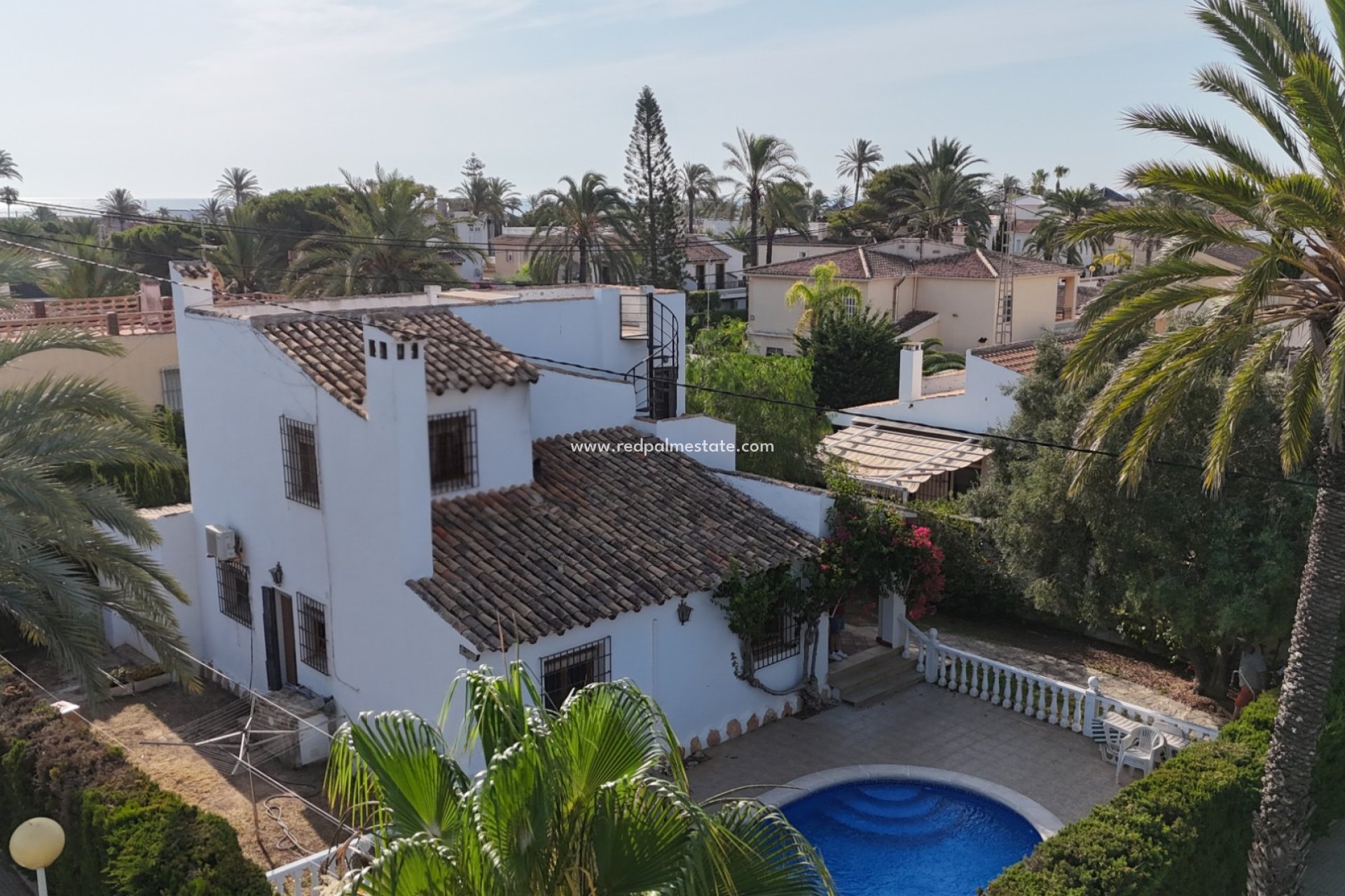 Resale - Villa -
Orihuela Costa - Cabo Roig