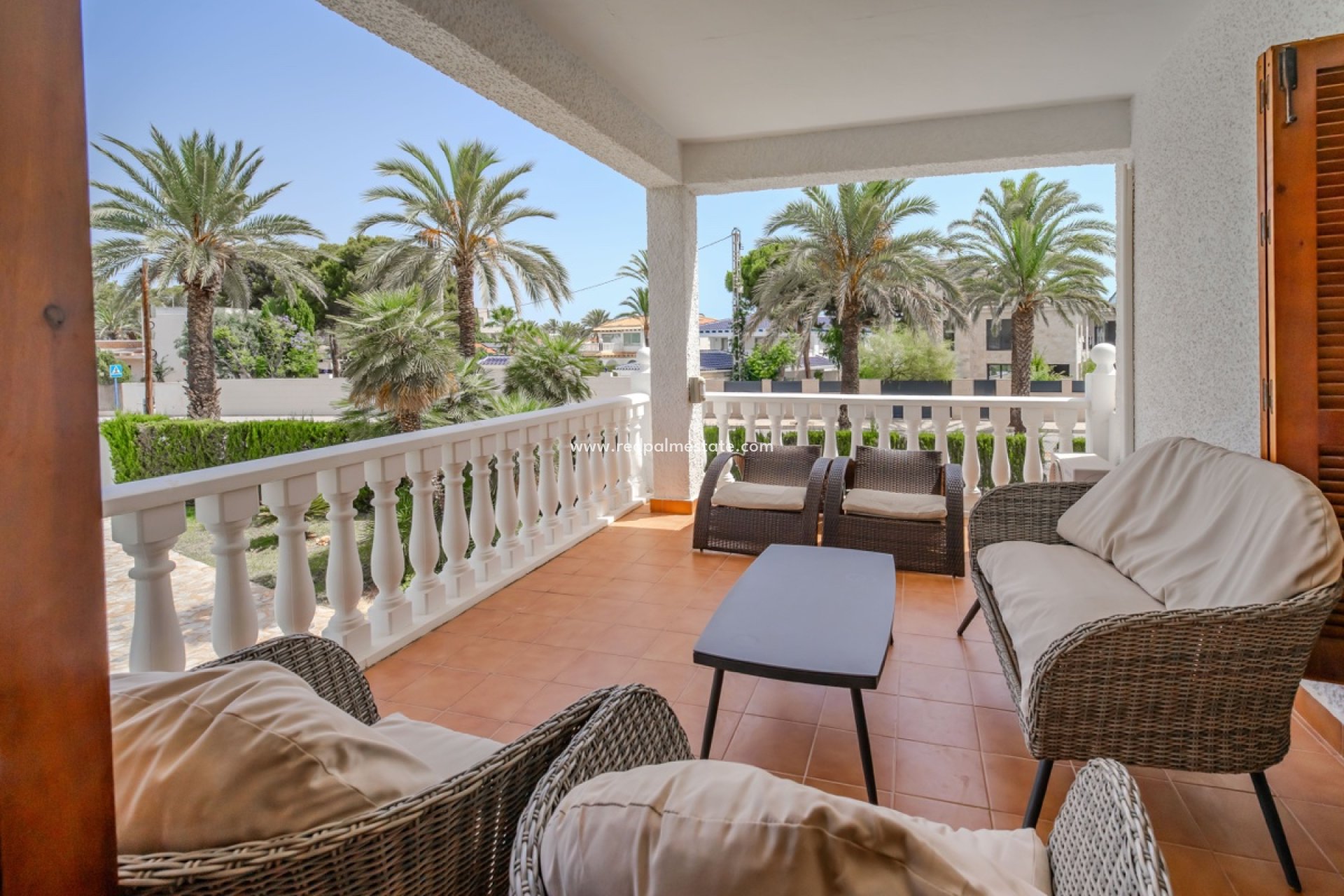 Resale - Villa -
Orihuela Costa - Cabo Roig