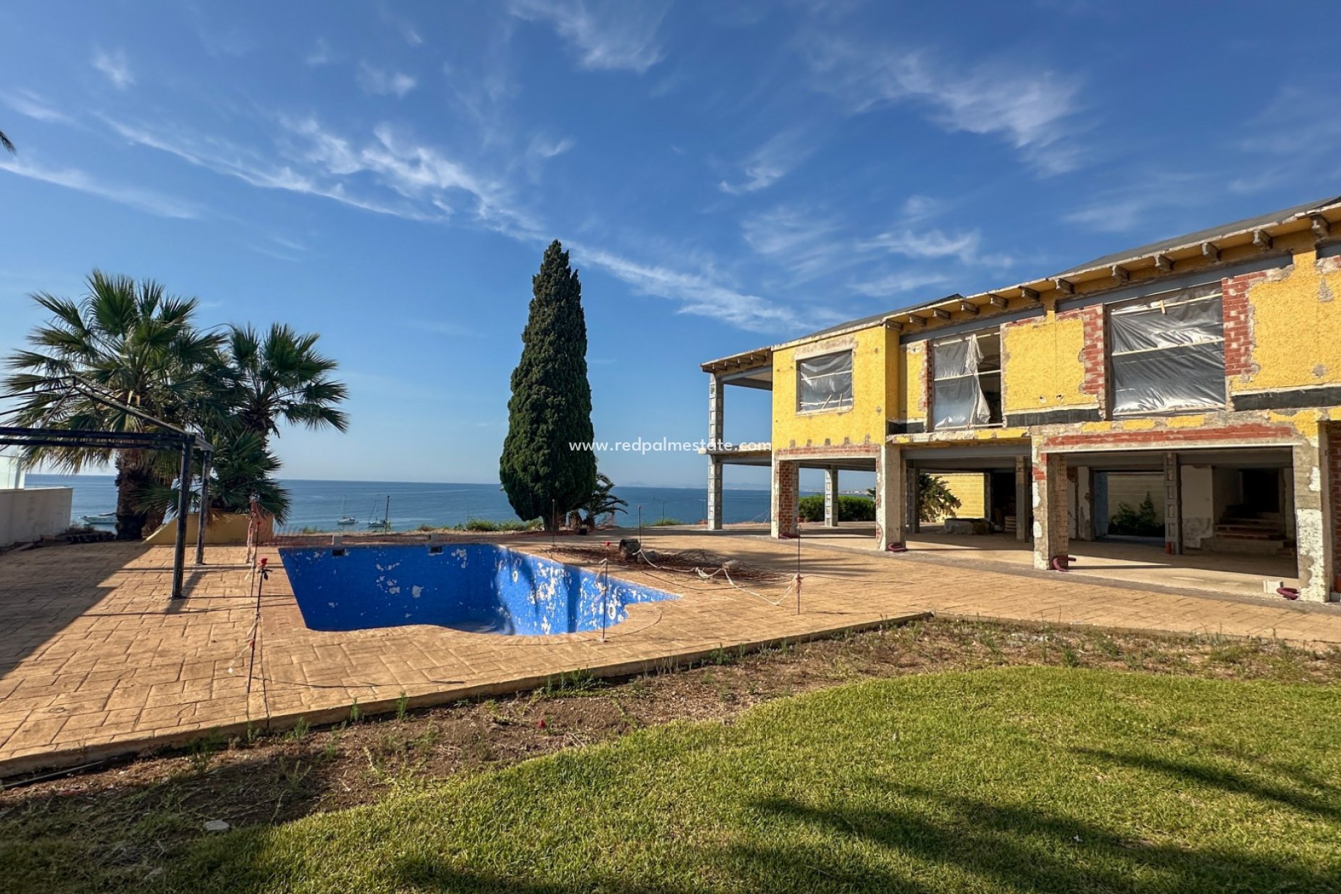 Resale - Villa -
Orihuela Costa - Cabo Roig