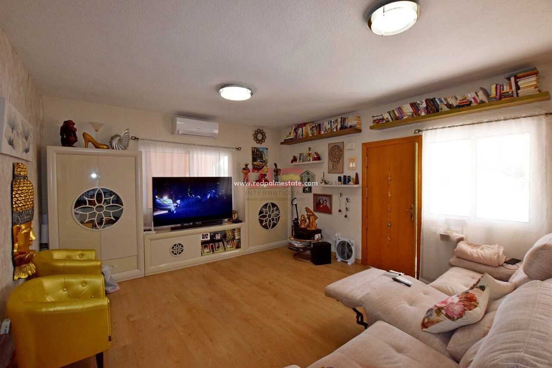 Resale - Villa -
Orihuela Costa - Cabo Roig