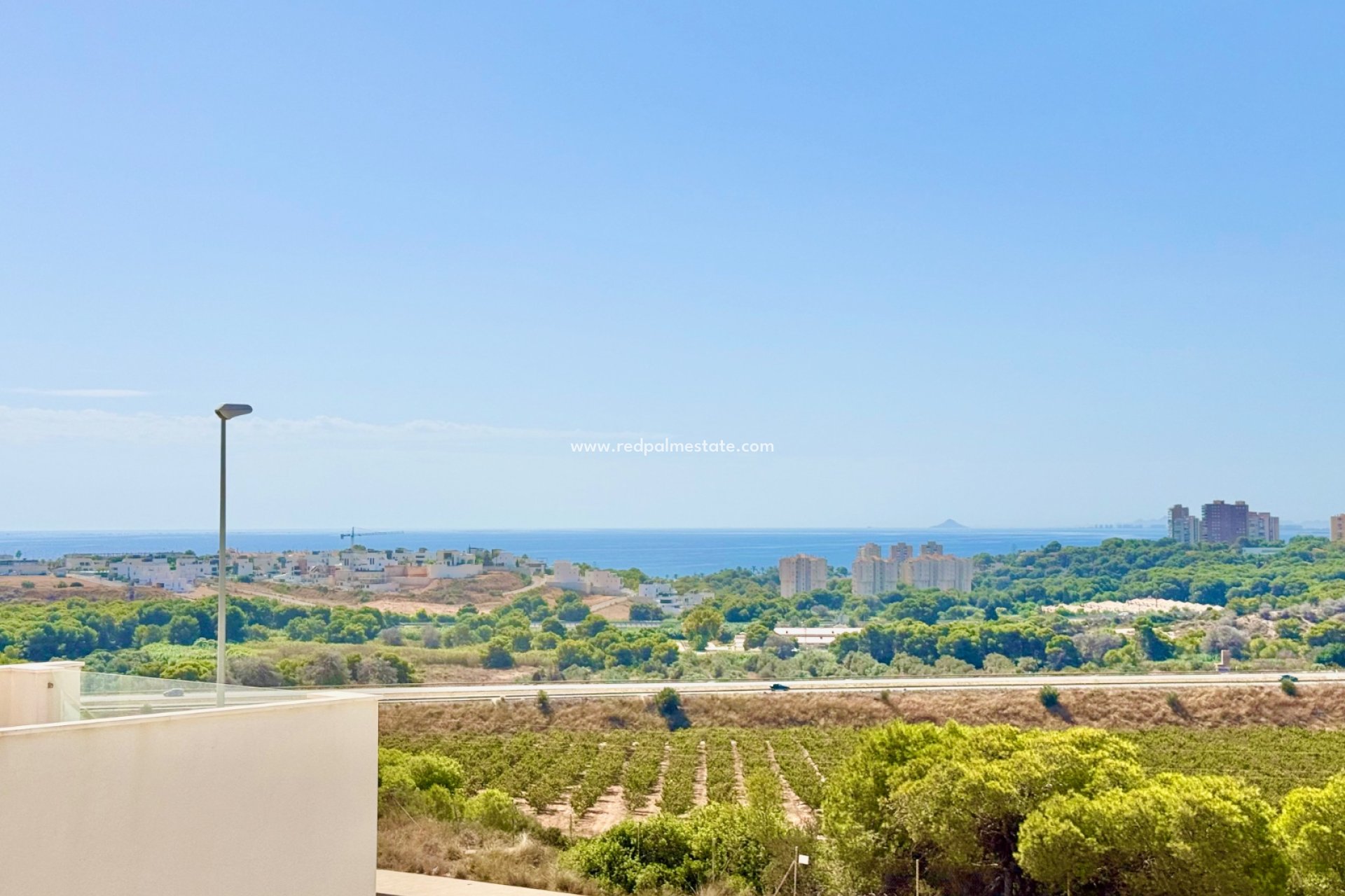 Resale - Villa -
Orihuela Costa - Cabo Roig