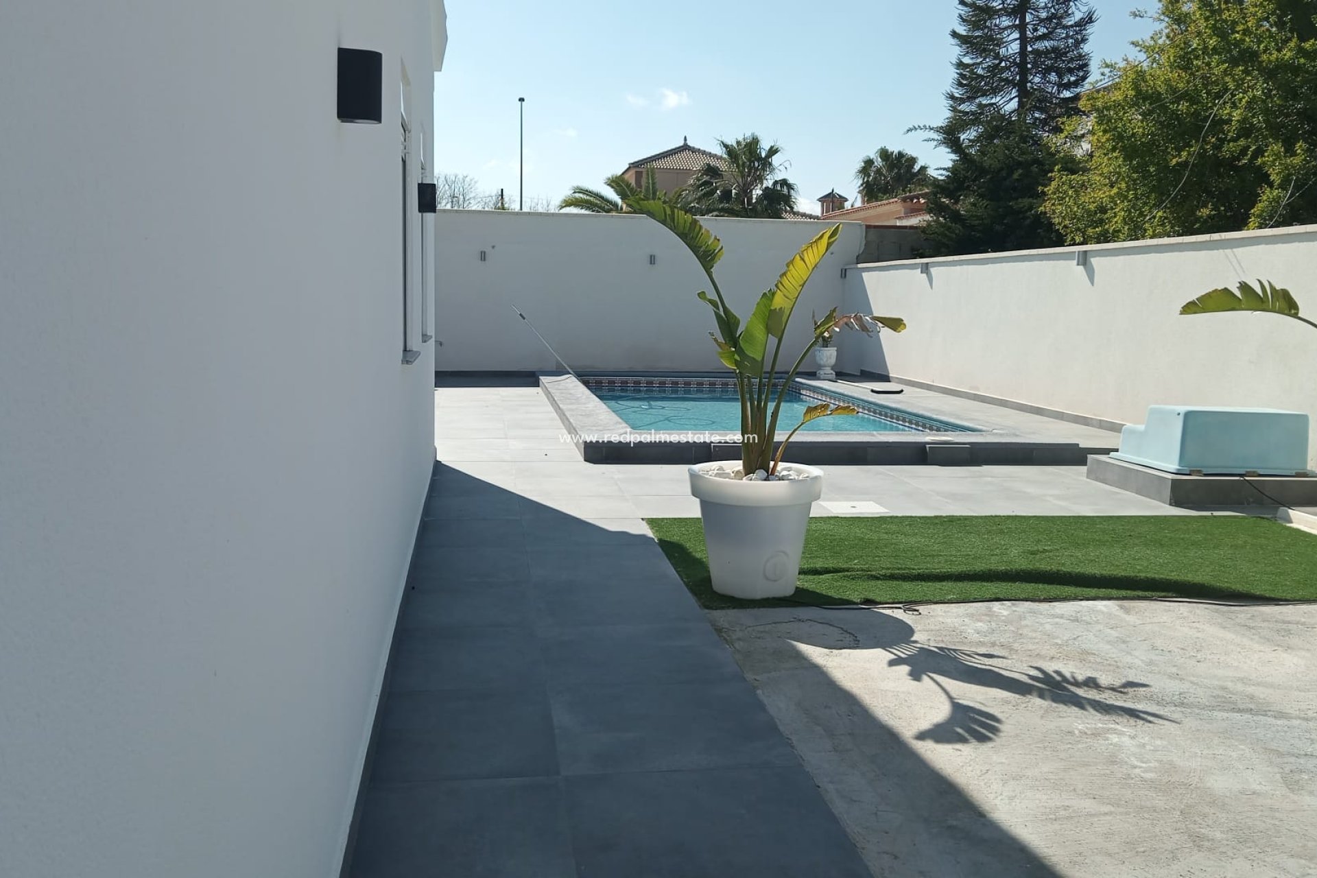 Resale - Villa -
Orihuela Costa - Cabo Roig