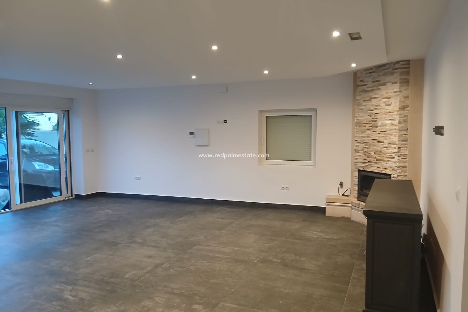 Resale - Villa -
Orihuela Costa - Cabo Roig