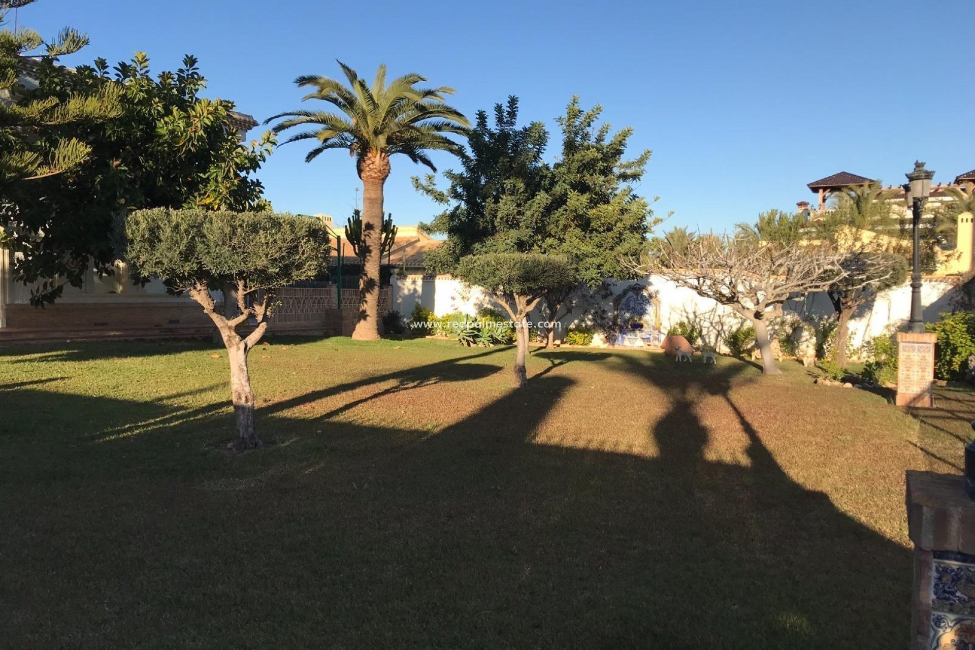 Resale - Villa -
Orihuela Costa - Cabo Roig