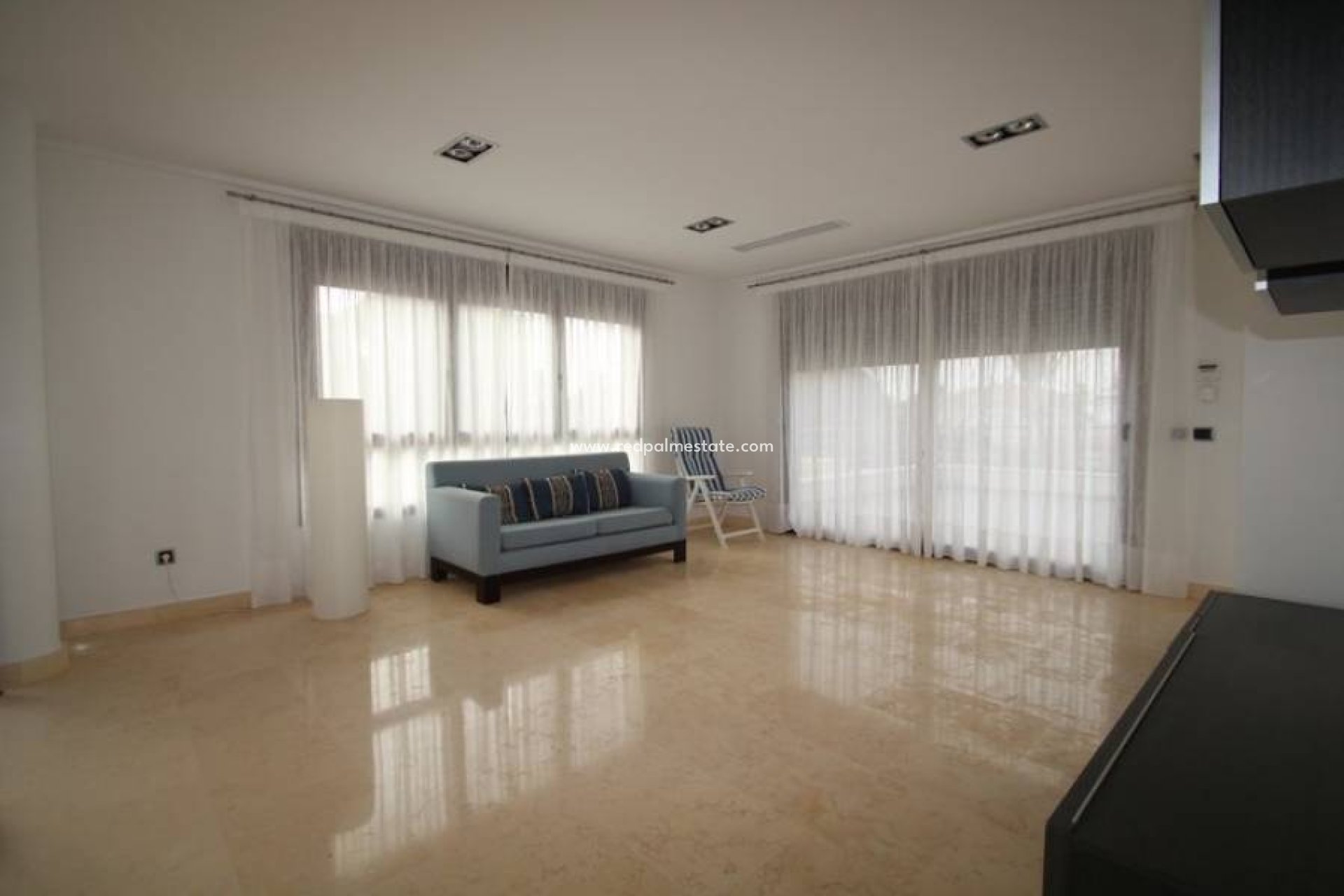 Resale - Villa -
Orihuela Costa - Cabo Roig