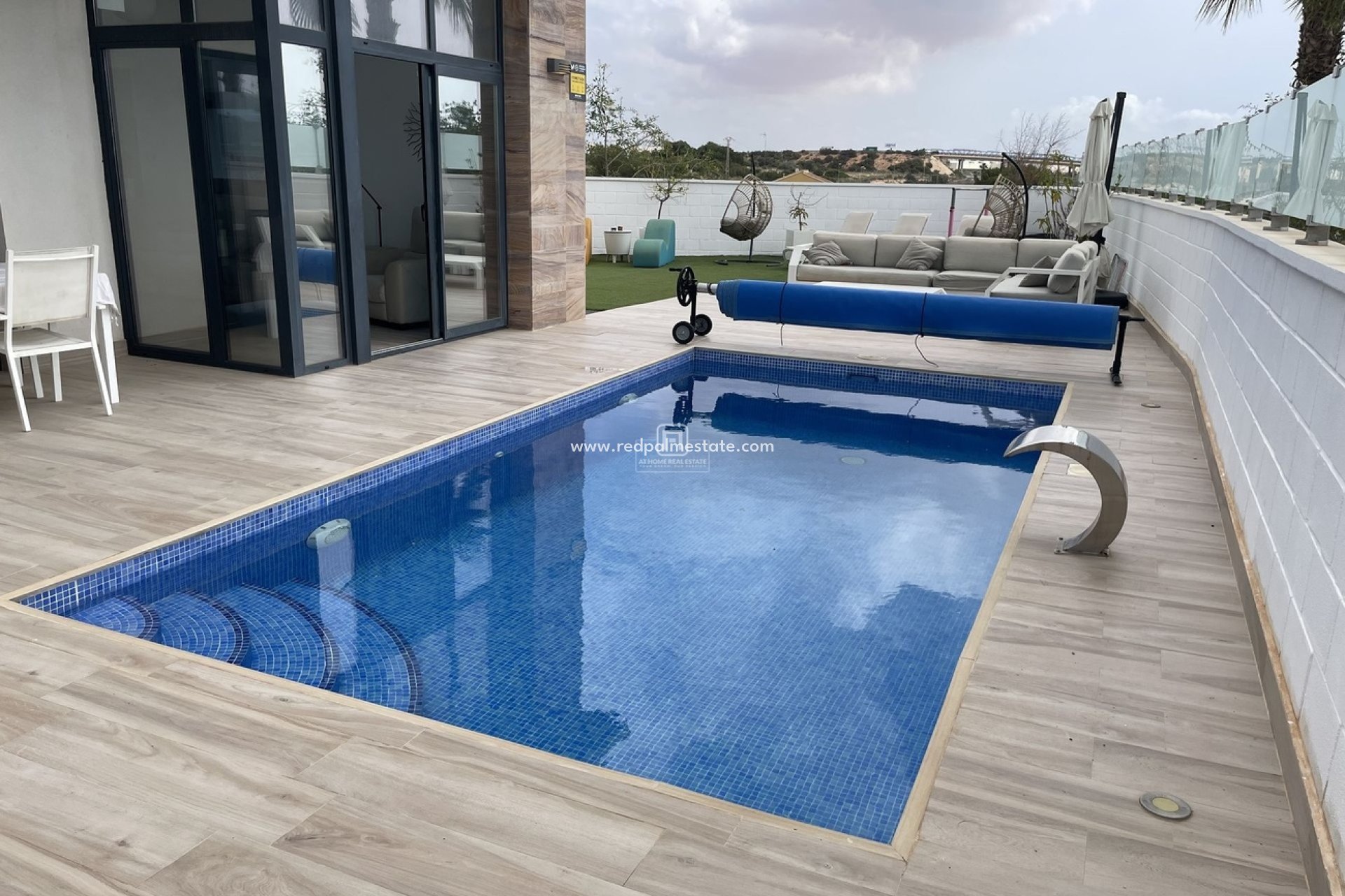 Resale - Villa -
Orihuela Costa - Cabo Roig