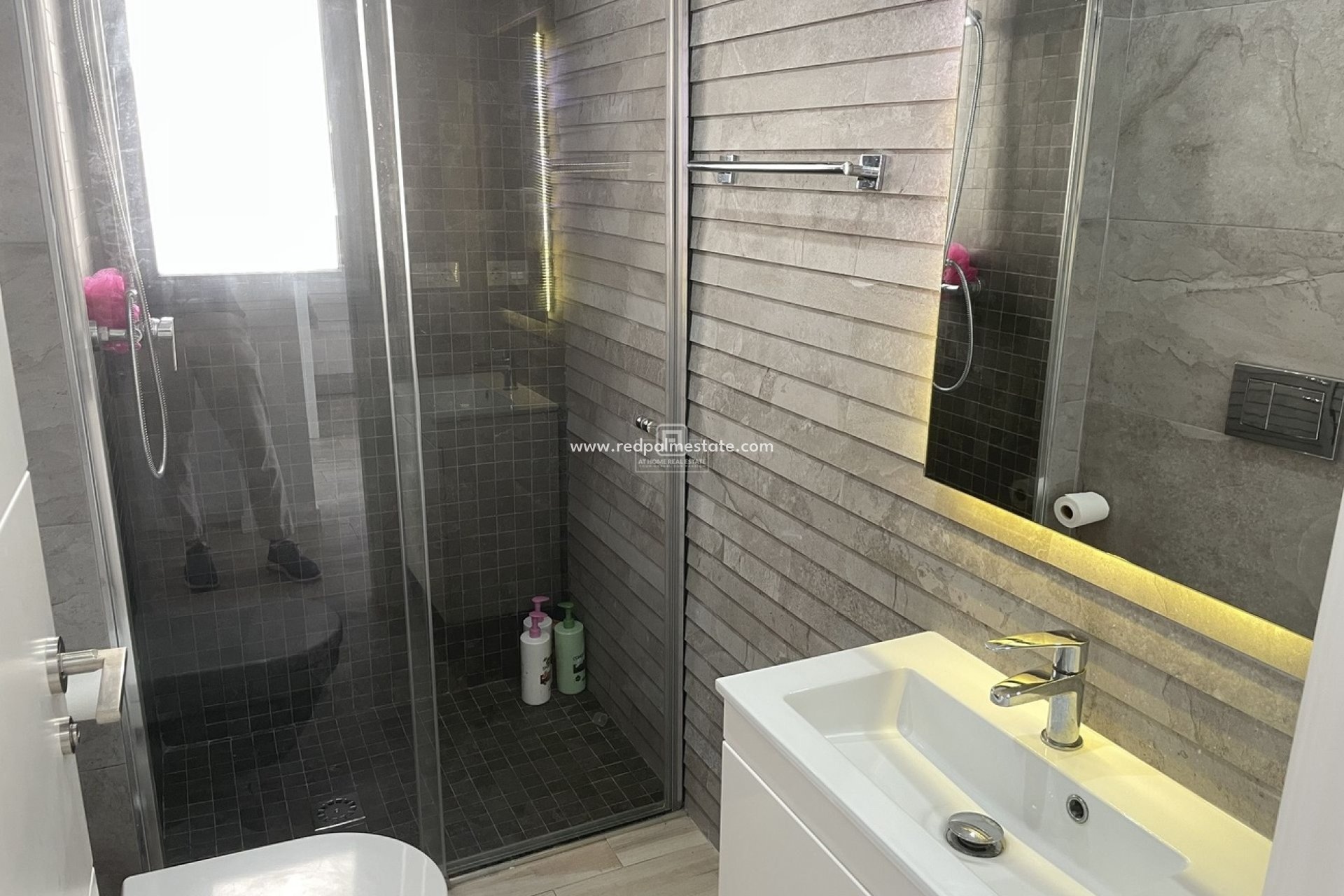 Resale - Villa -
Orihuela Costa - Cabo Roig