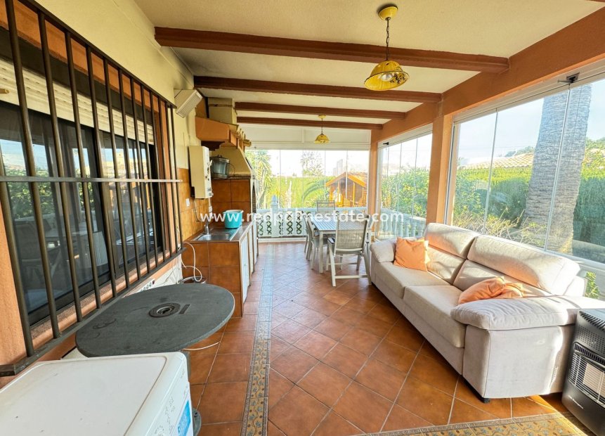 Resale - Villa -
Orihuela Costa - Cabo Roig