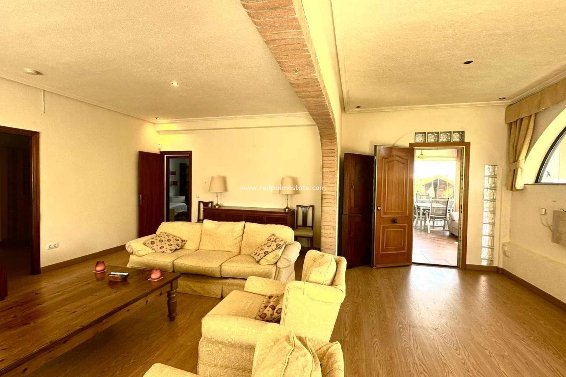 Resale - Villa -
Orihuela Costa - Cabo Roig