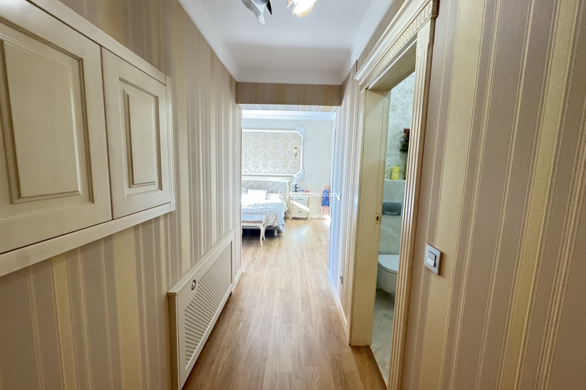 Resale - Villa -
Orihuela Costa - Cabo Roig