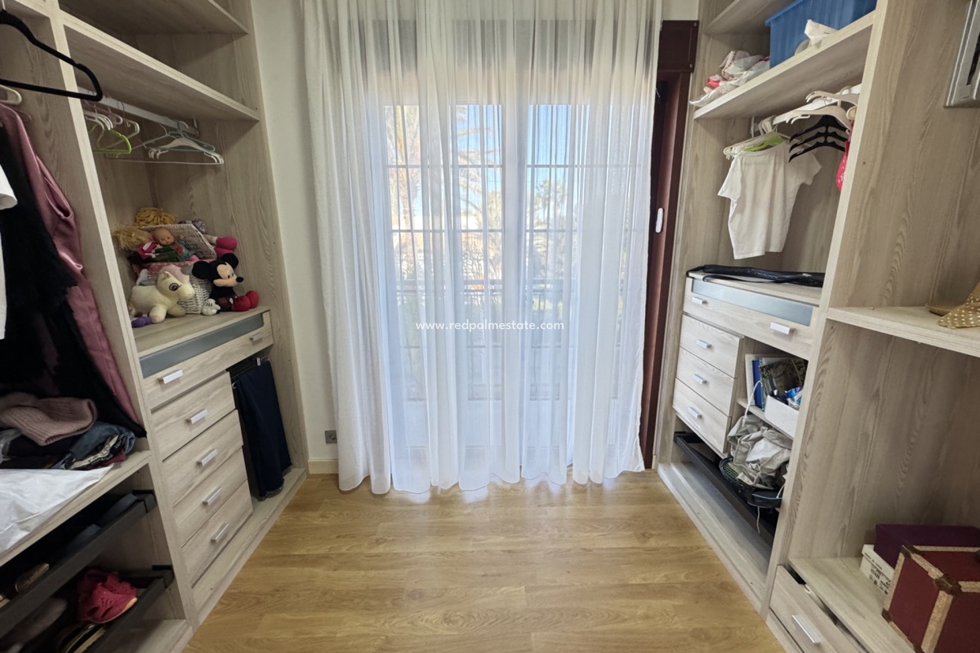 Resale - Villa -
Orihuela Costa - Cabo Roig