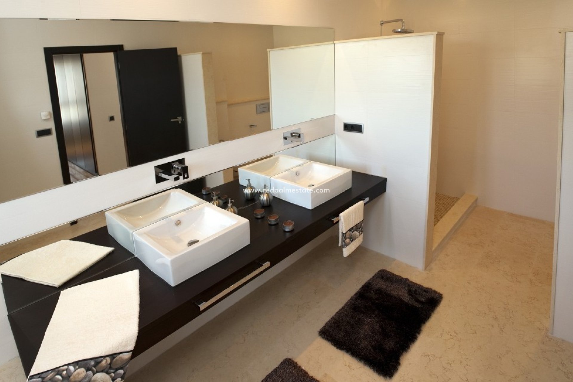 Resale - Villa -
Orihuela Costa - Cabo Roig