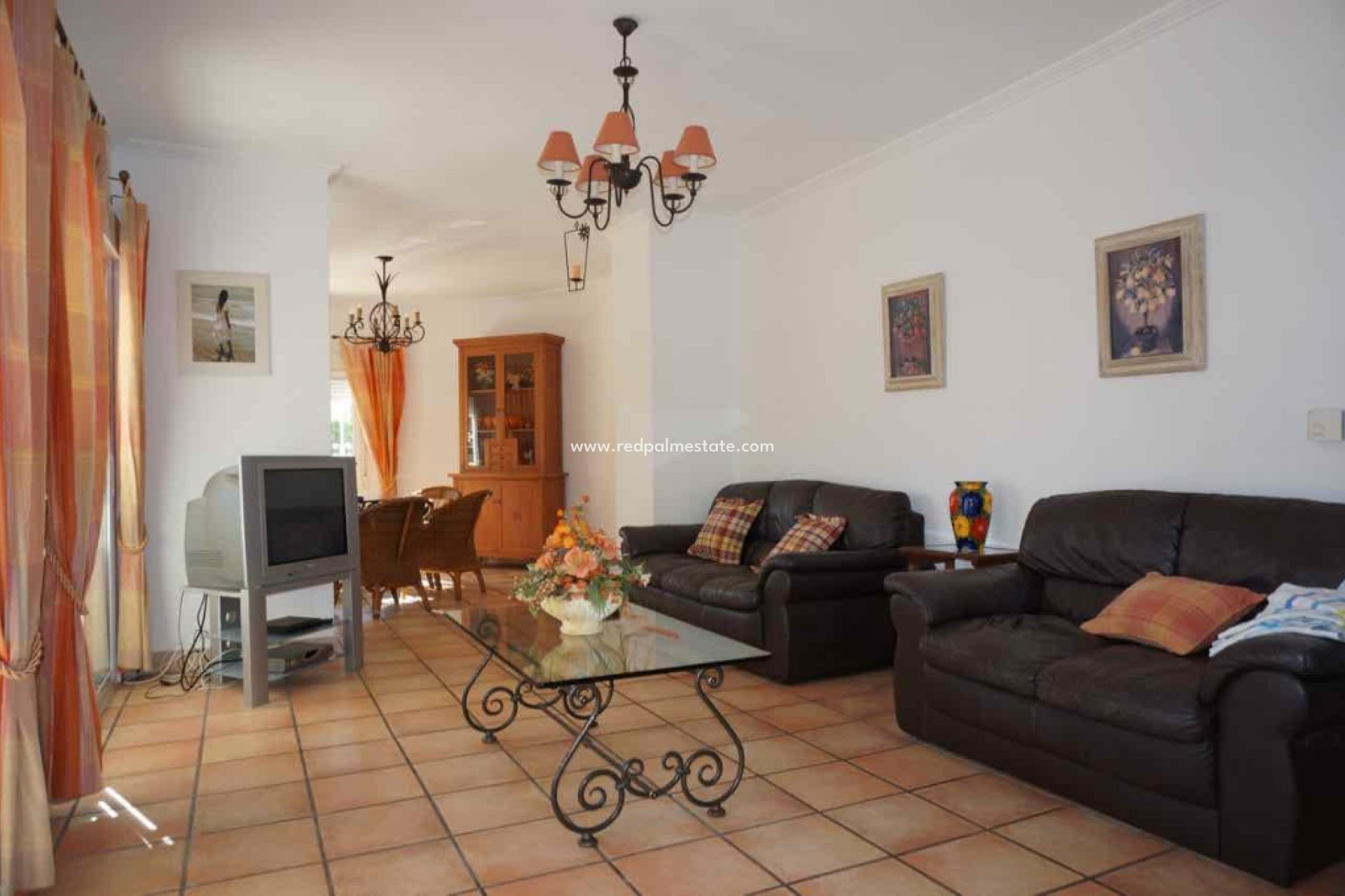 Resale - Villa -
Orihuela Costa - Cabo Roig