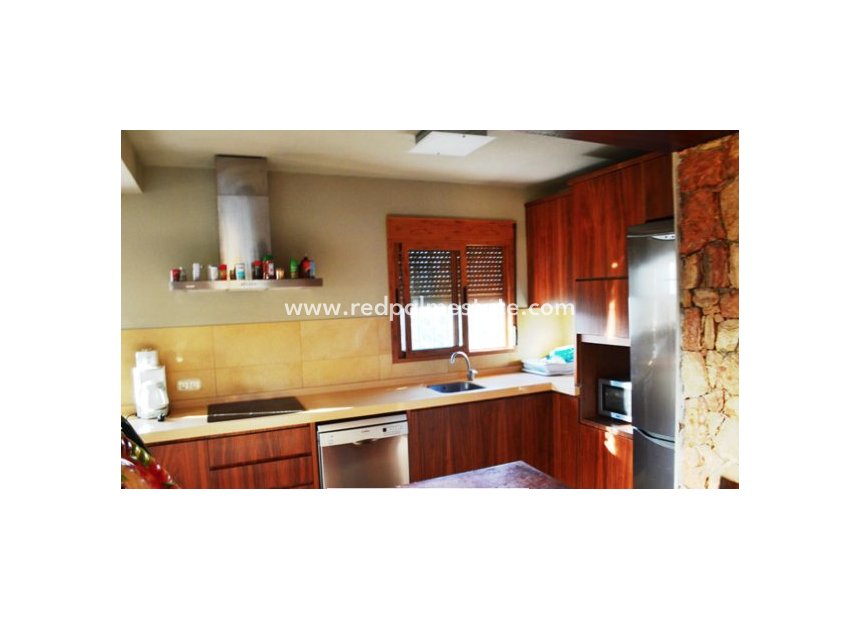 Resale - Villa -
Orihuela Costa - Cabo Roig