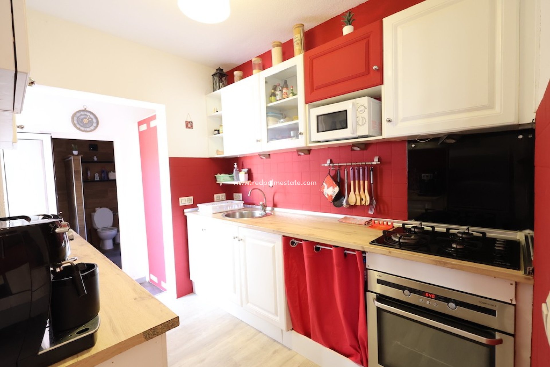 Resale - Villa -
Orihuela Costa - Cabo Roig