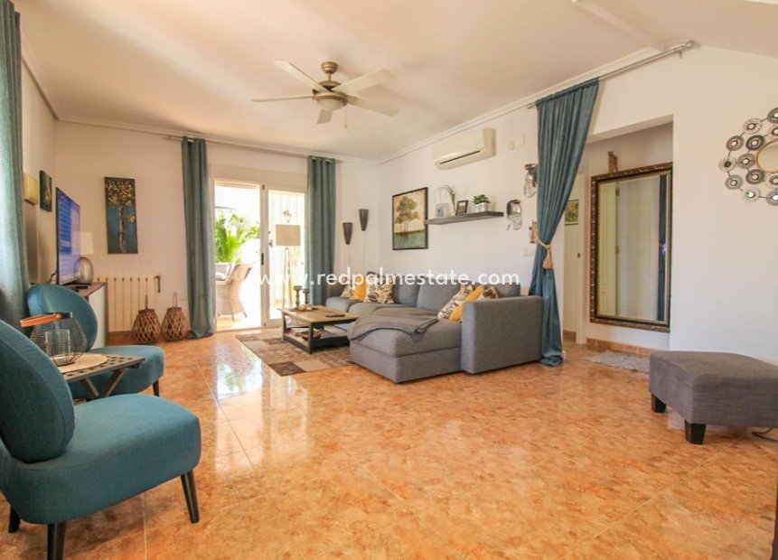 Resale - Villa -
Orihuela Costa - Cabo Roig