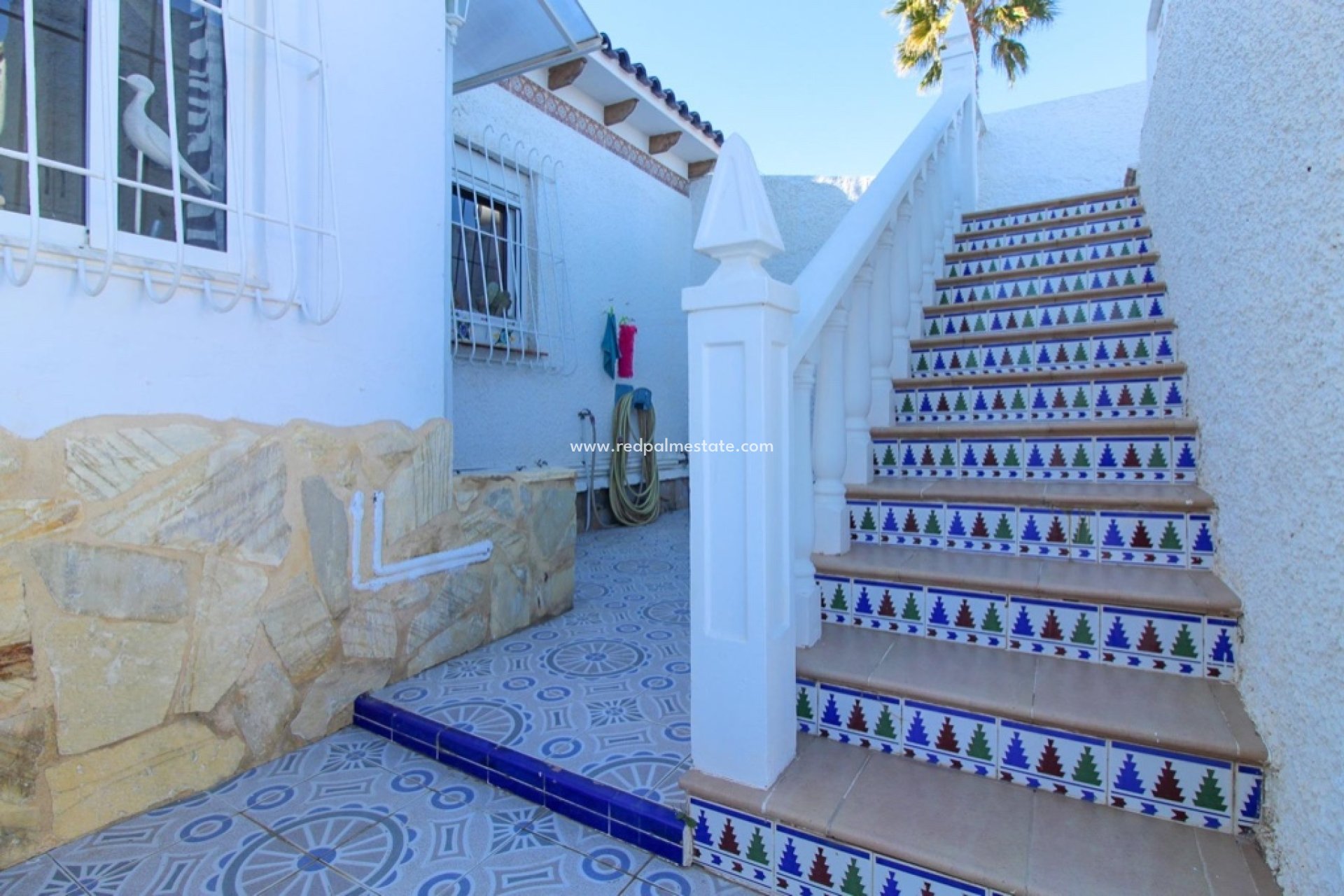 Resale - Villa -
Orihuela Costa - Cabo Roig