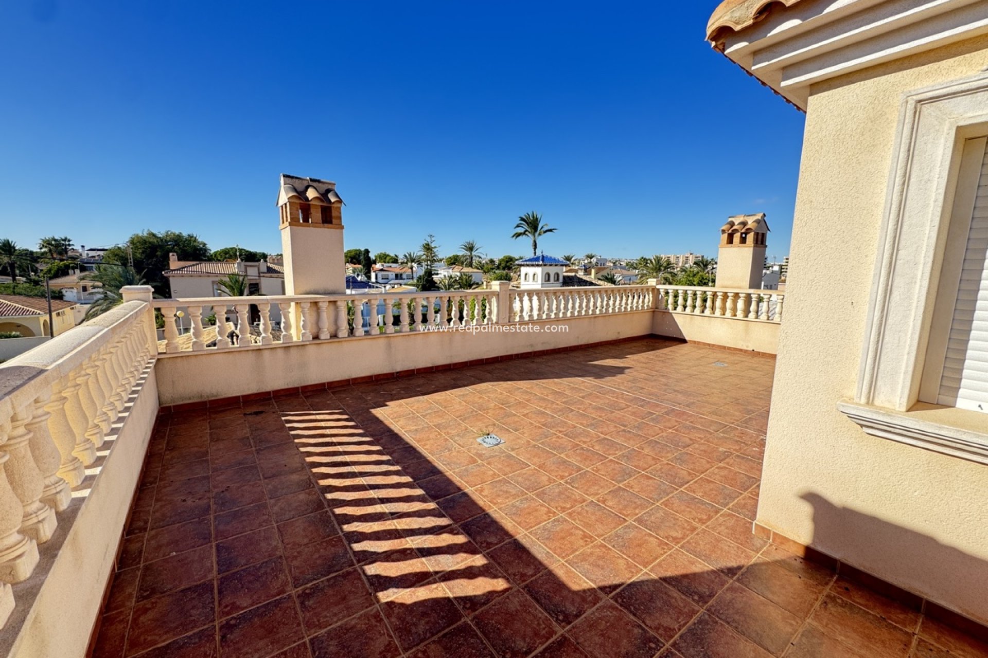 Resale - Villa -
Orihuela Costa - Cabo Roig