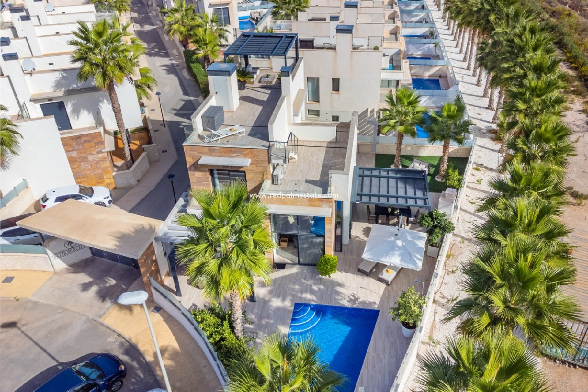 Resale - Villa -
Orihuela Costa - Cabo Roig