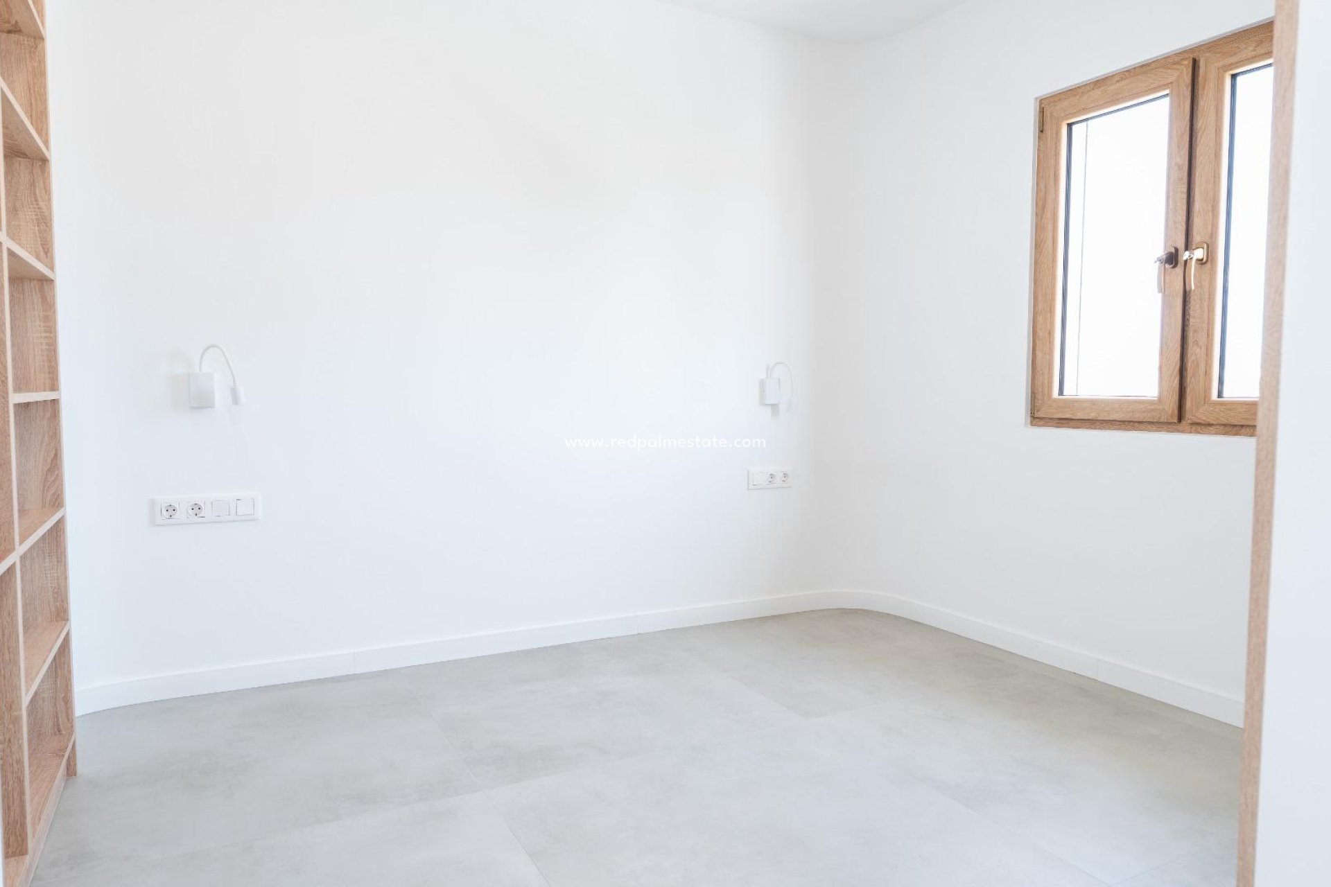 Resale - Villa -
Orihuela Costa - Cabo Roig