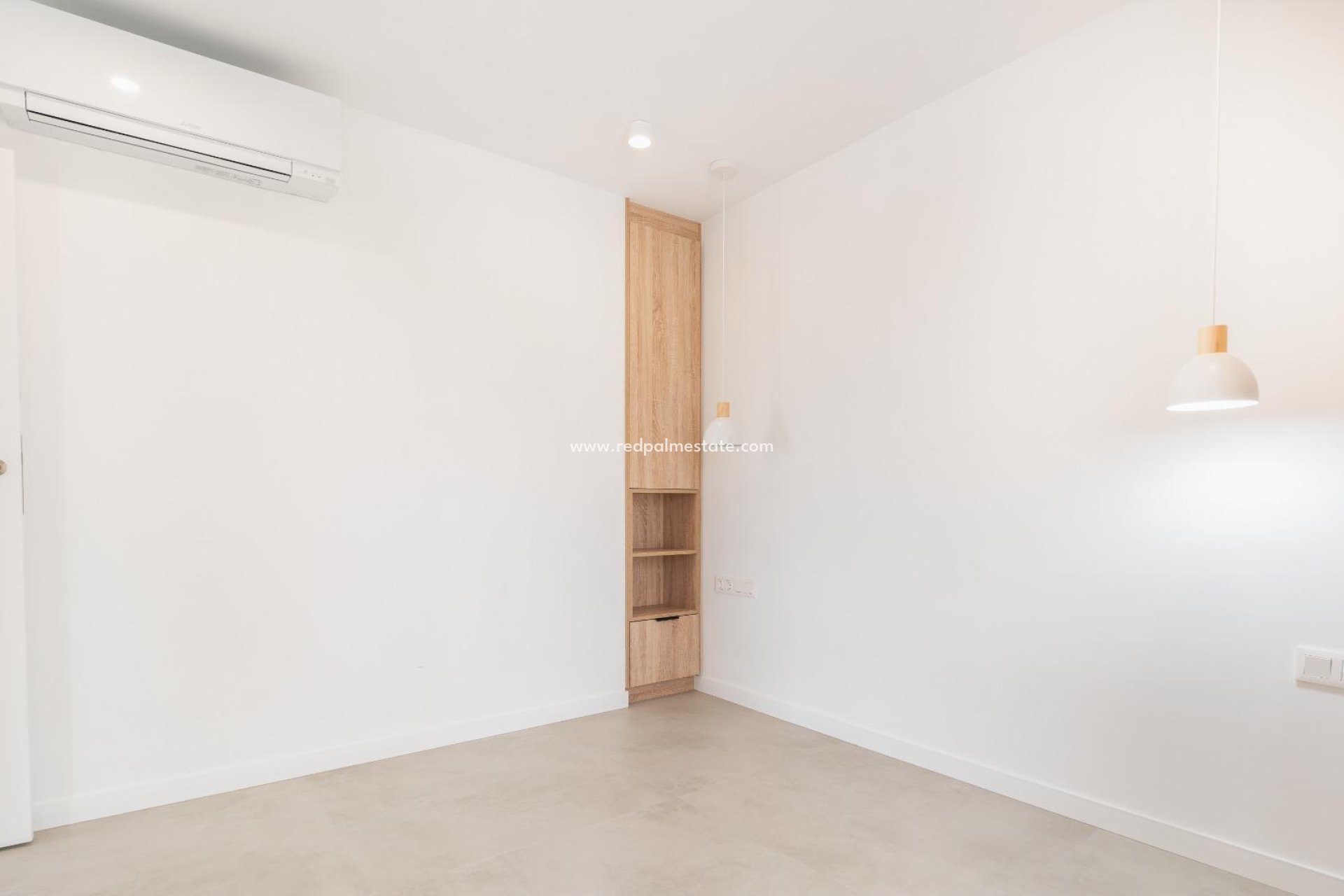 Resale - Villa -
Orihuela Costa - Cabo Roig