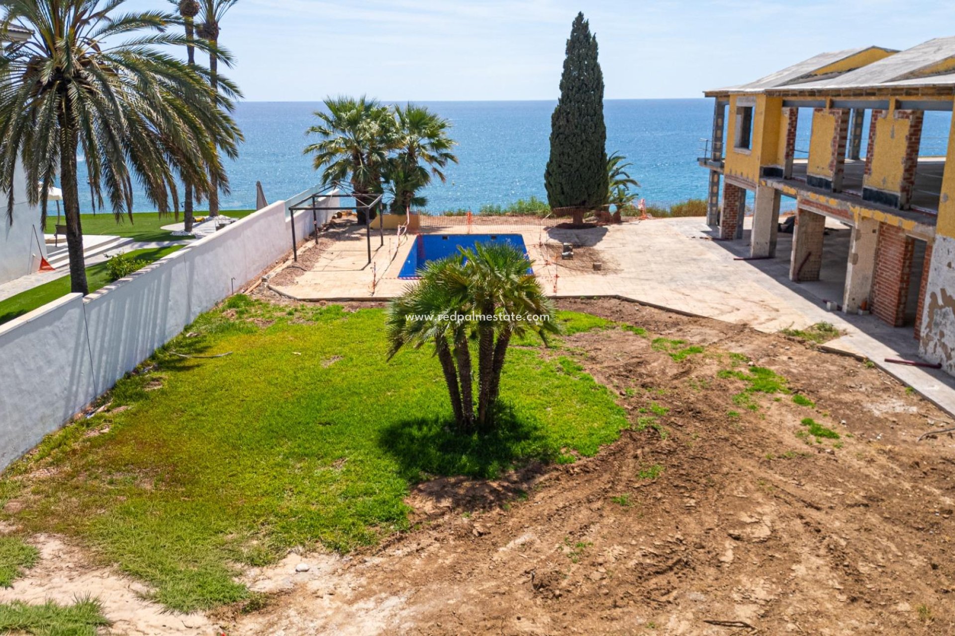 Resale - Villa -
Orihuela Costa - Cabo Roig